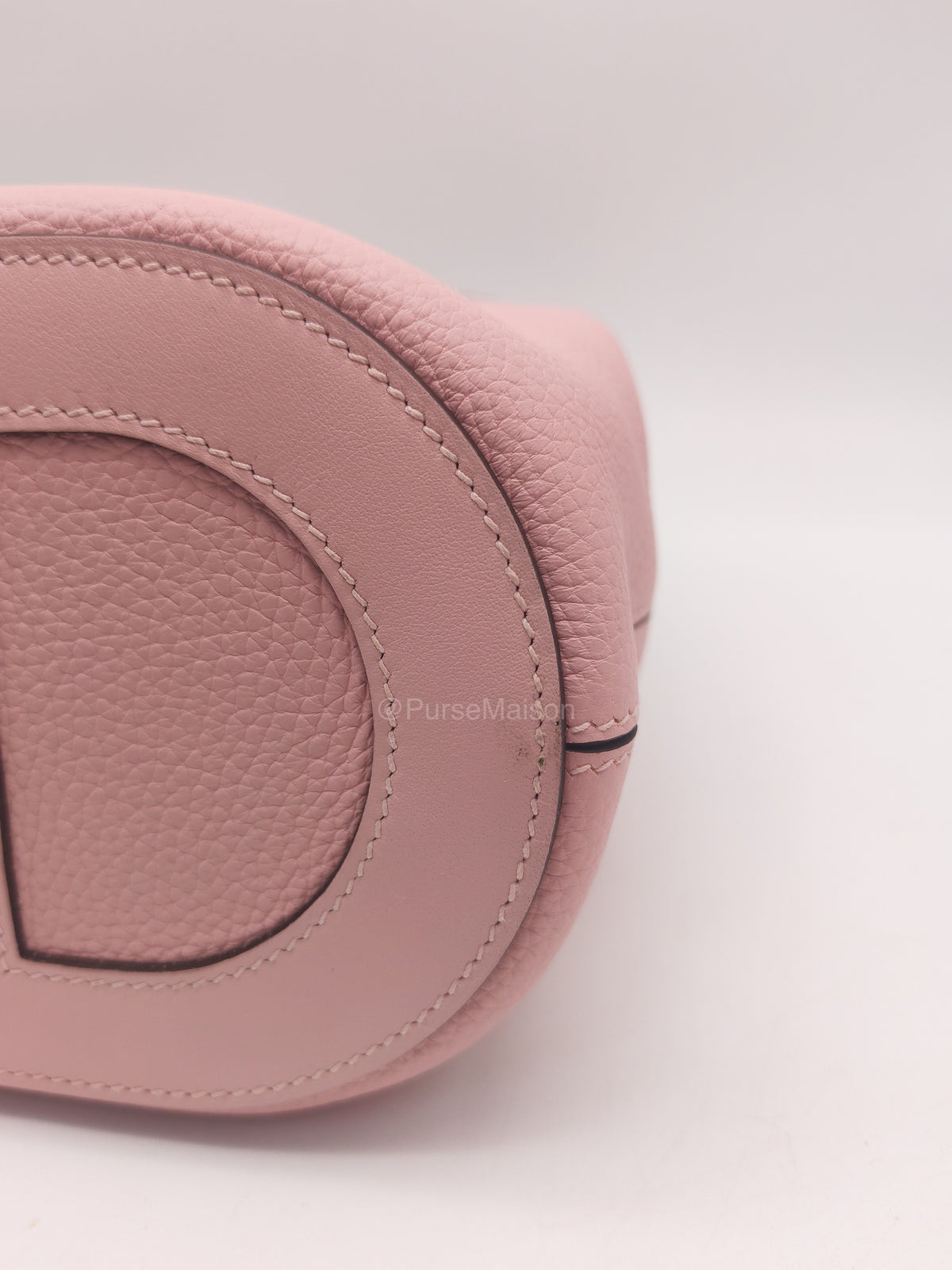 Hermes In the Loop 18 in Rose Sakura CLemence Leather and Palladium Hardware Stamp B (2023) | Purse Maison Luxury Bags Shop