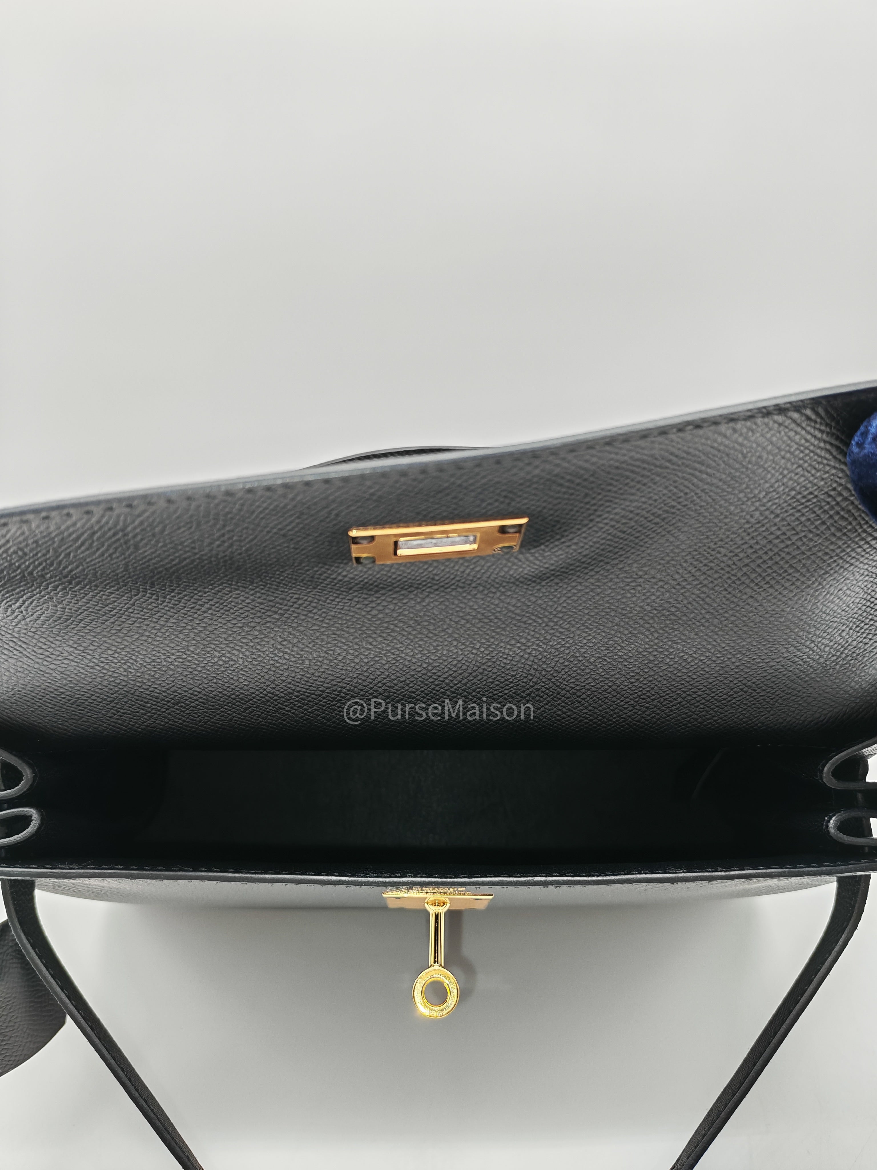 Hermes Kelly 28 Sellier in Black Epsom leather Gold Hardware Stamp Y(2020) | Purse Maison Luxury Bags Shop