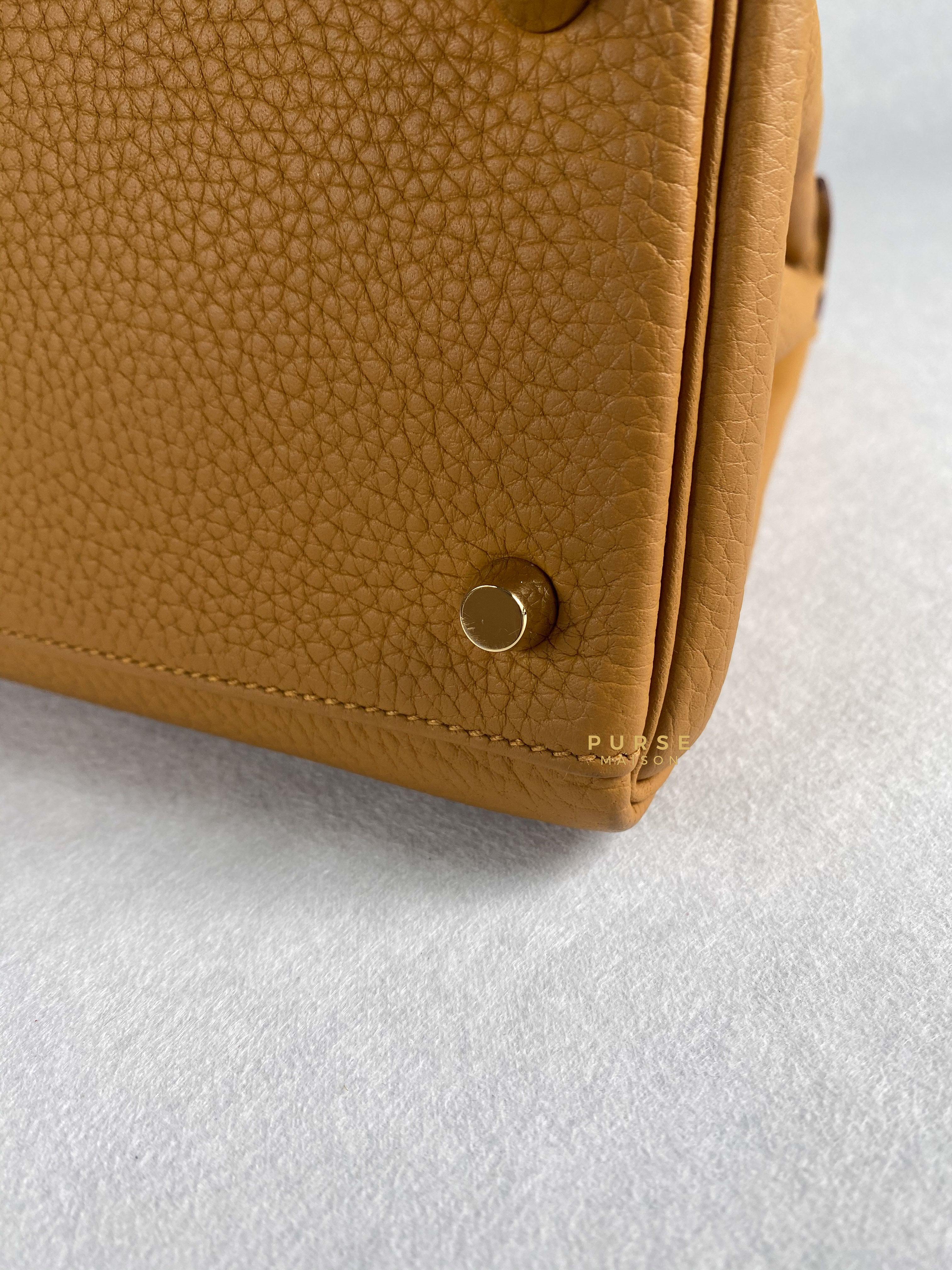 Hermes Kelly 28 Sesame in Clemence Leather and Gold Hardware Stamp Y (2020) | Purse Maison Luxury Bags Shop