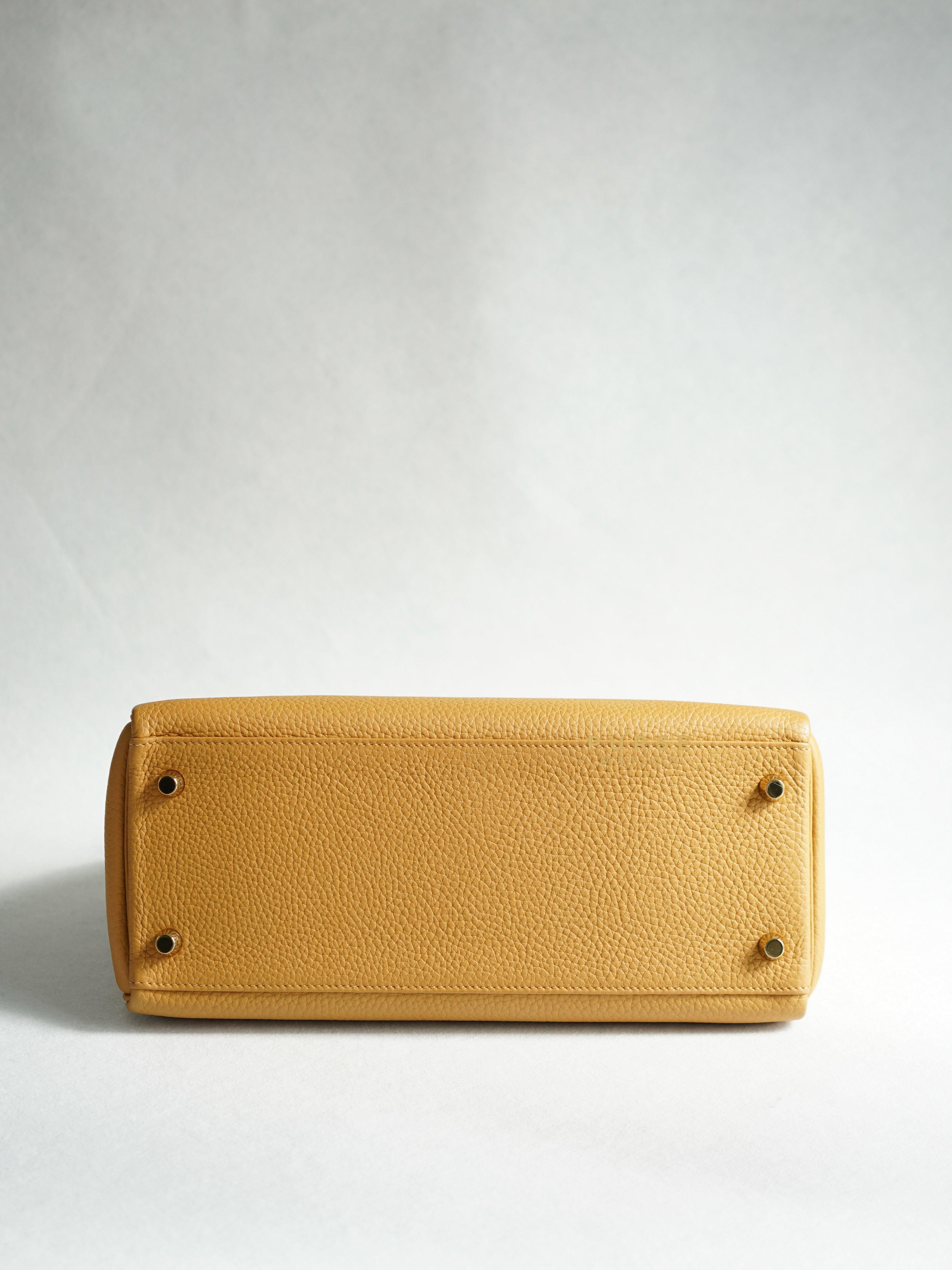 Hermes Kelly 28 Sesame in Clemence Leather and Gold Hardware Stamp Y (2020) | Purse Maison Luxury Bags Shop