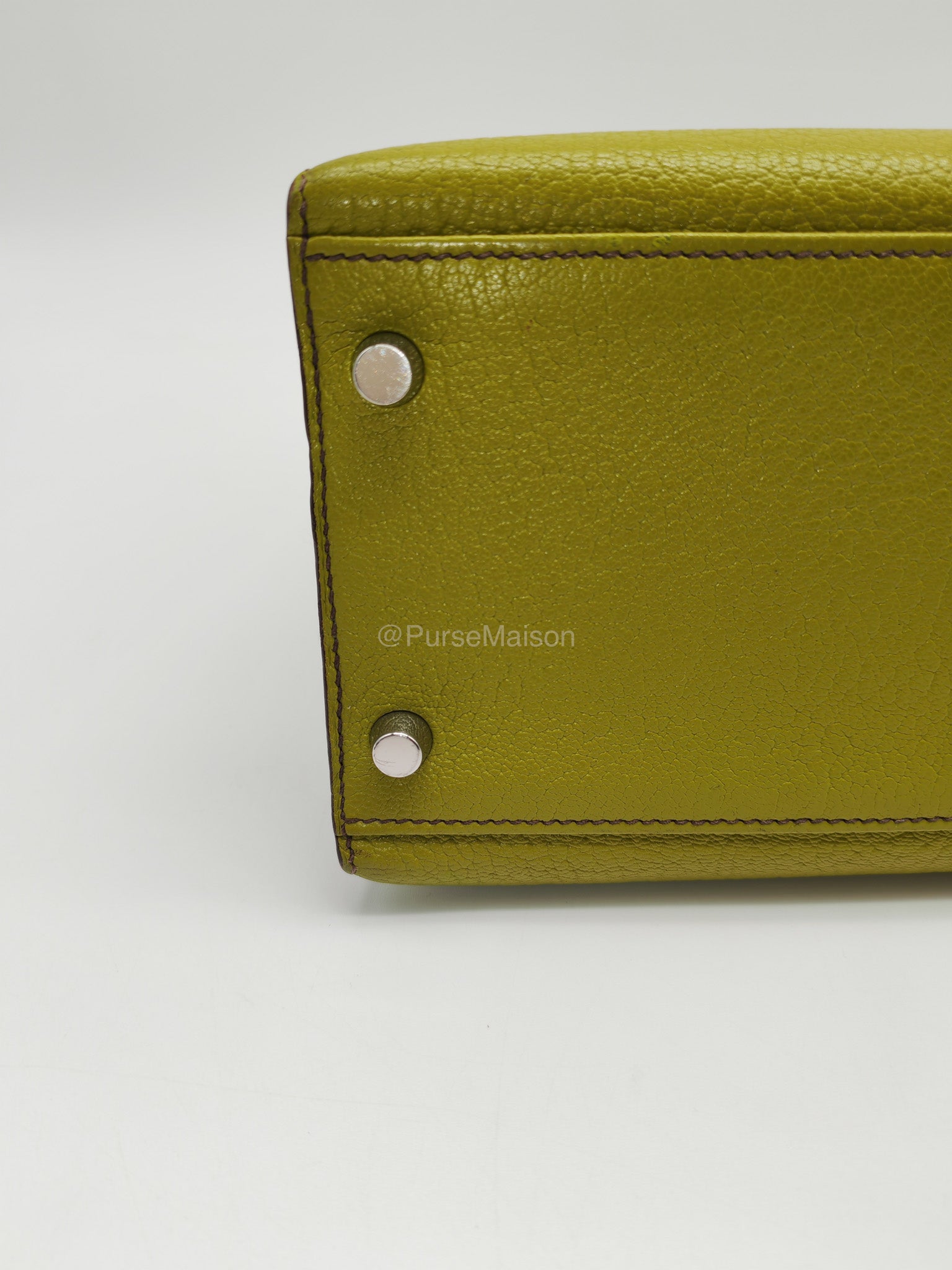 Hermes Kelly 32 in Vert Anis Cheve Mysore Leather Palladium Hardware Stamp J Square(2006) | Purse Maison Luxury Bags Shop