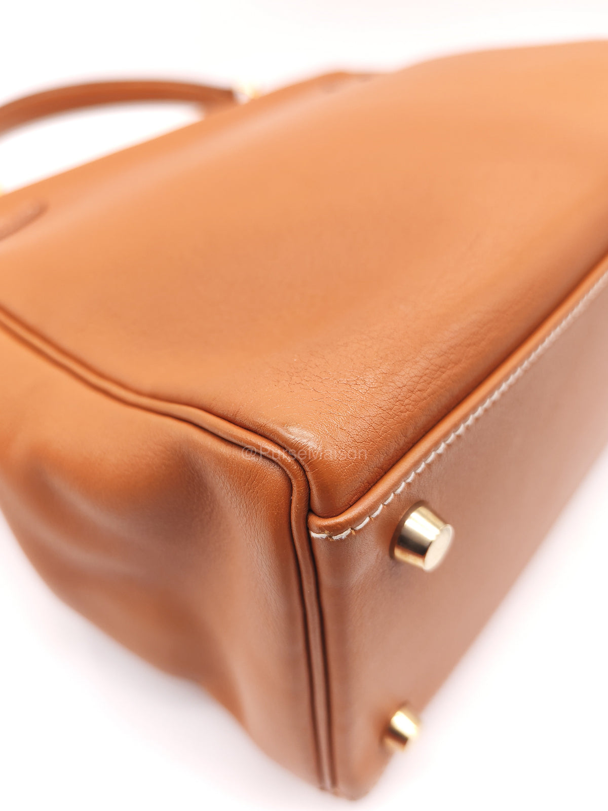 Hermes Kelly 32 Retourne in Gold Swift Leather and Gold Hardware Stamp Square E (2001) | Purse Maison Luxury Bags Shop