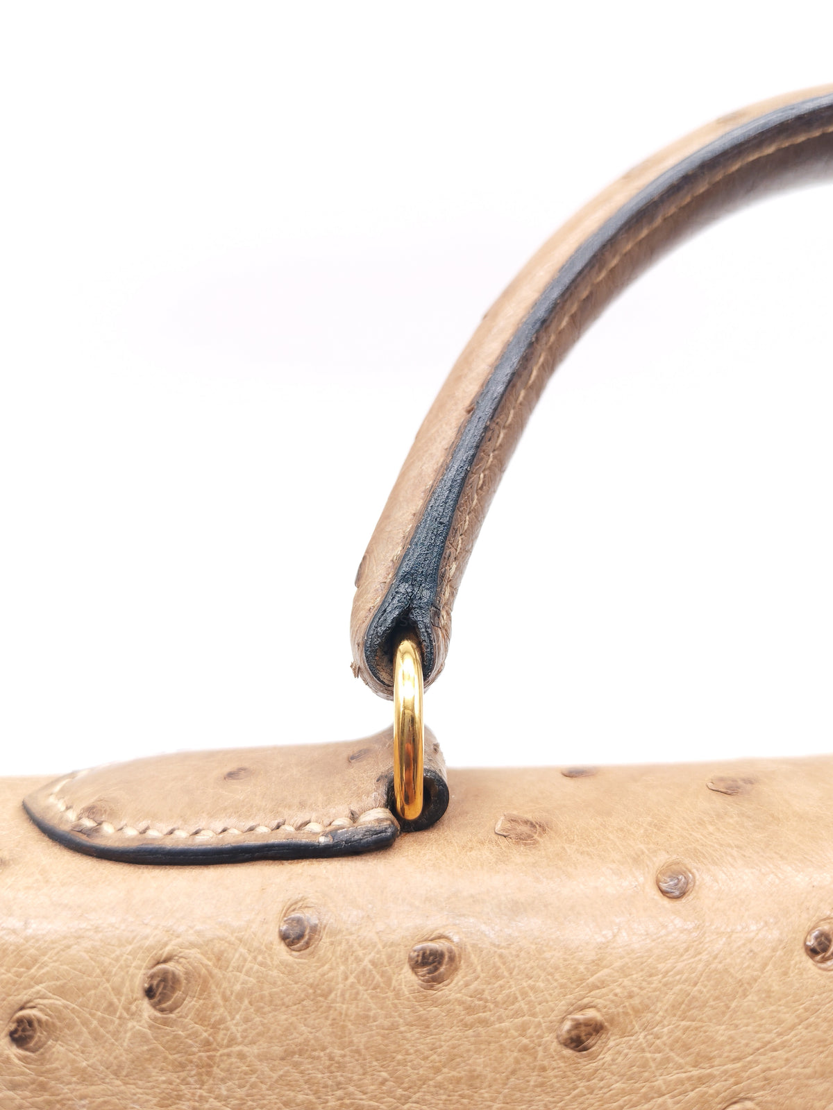 Hermes Kelly 32 Sellier in Mousse Ostrich Leather in Gold Hardware Stamp X Circle (1994) | Purse Maison Luxury Bags Shop