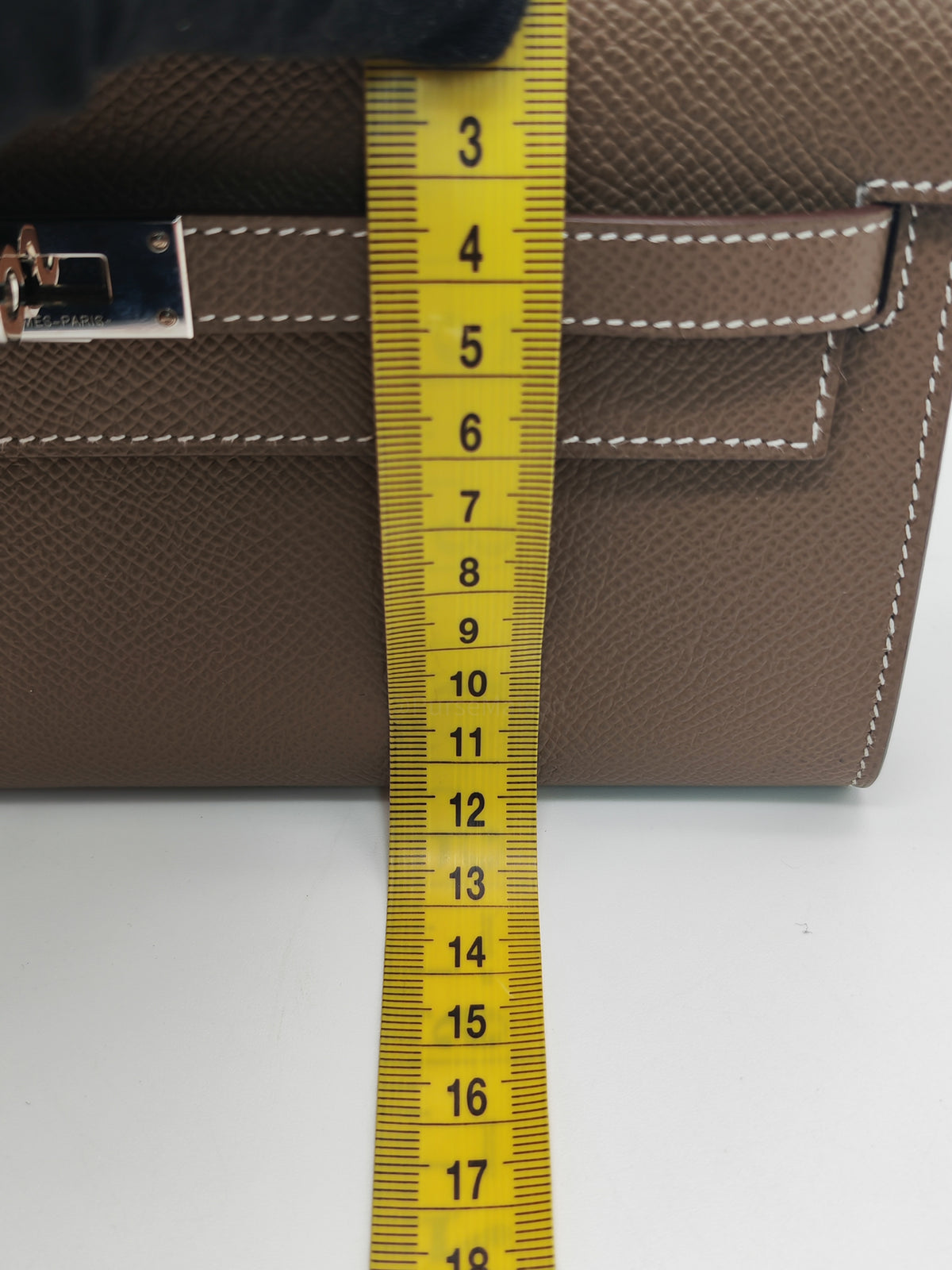 Hermes Kelly To Go in Taupe Epsom Leather and Palladium Hardware Stamp B (2023) | Purse Maison Luxury Bags Shop