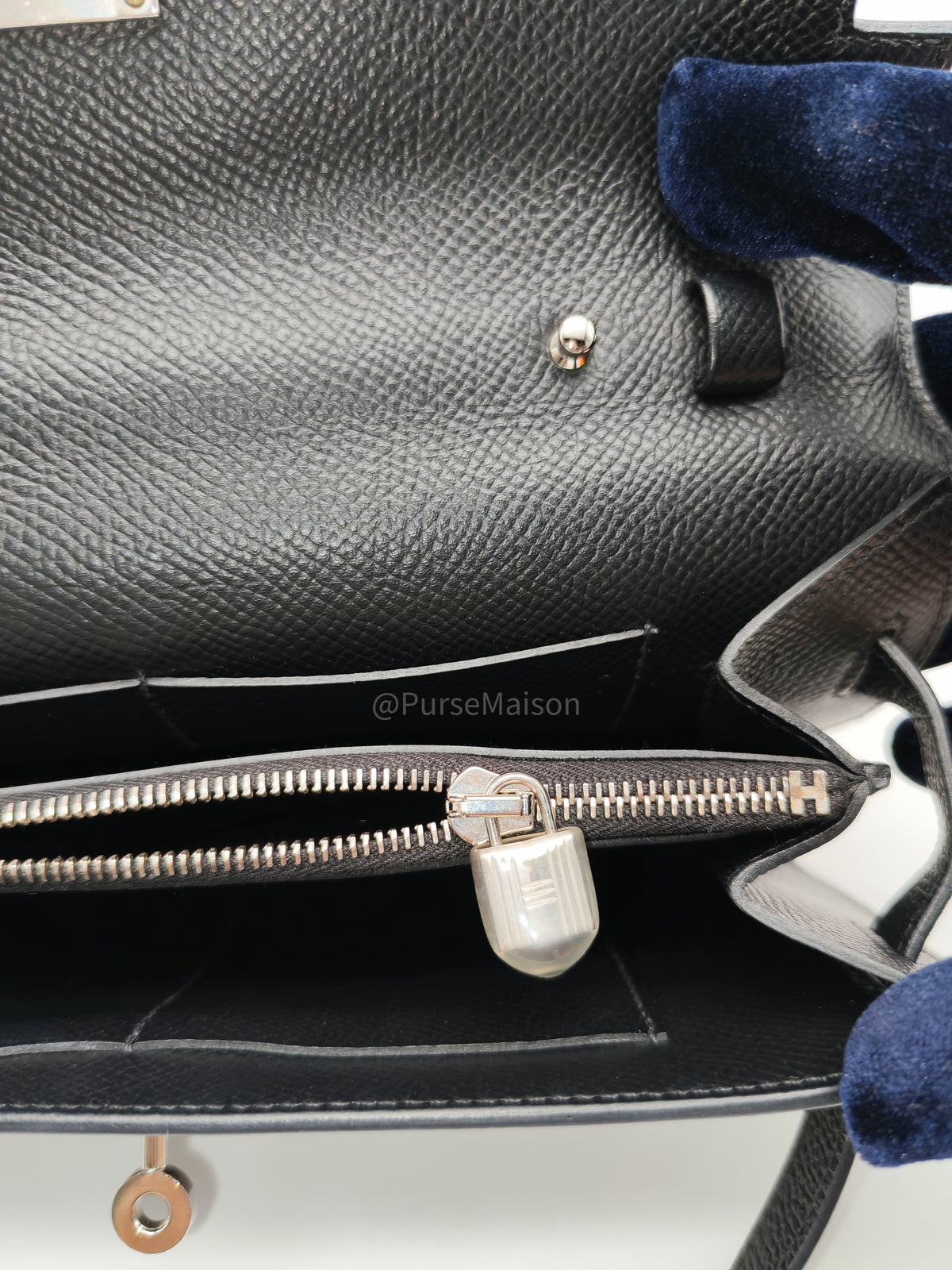Hermes Kelly To Go Wallet Bag in Noir/Black Epsom Leather Palladium Stamp Y(2020) | Purse Maison Luxury Bags Shop