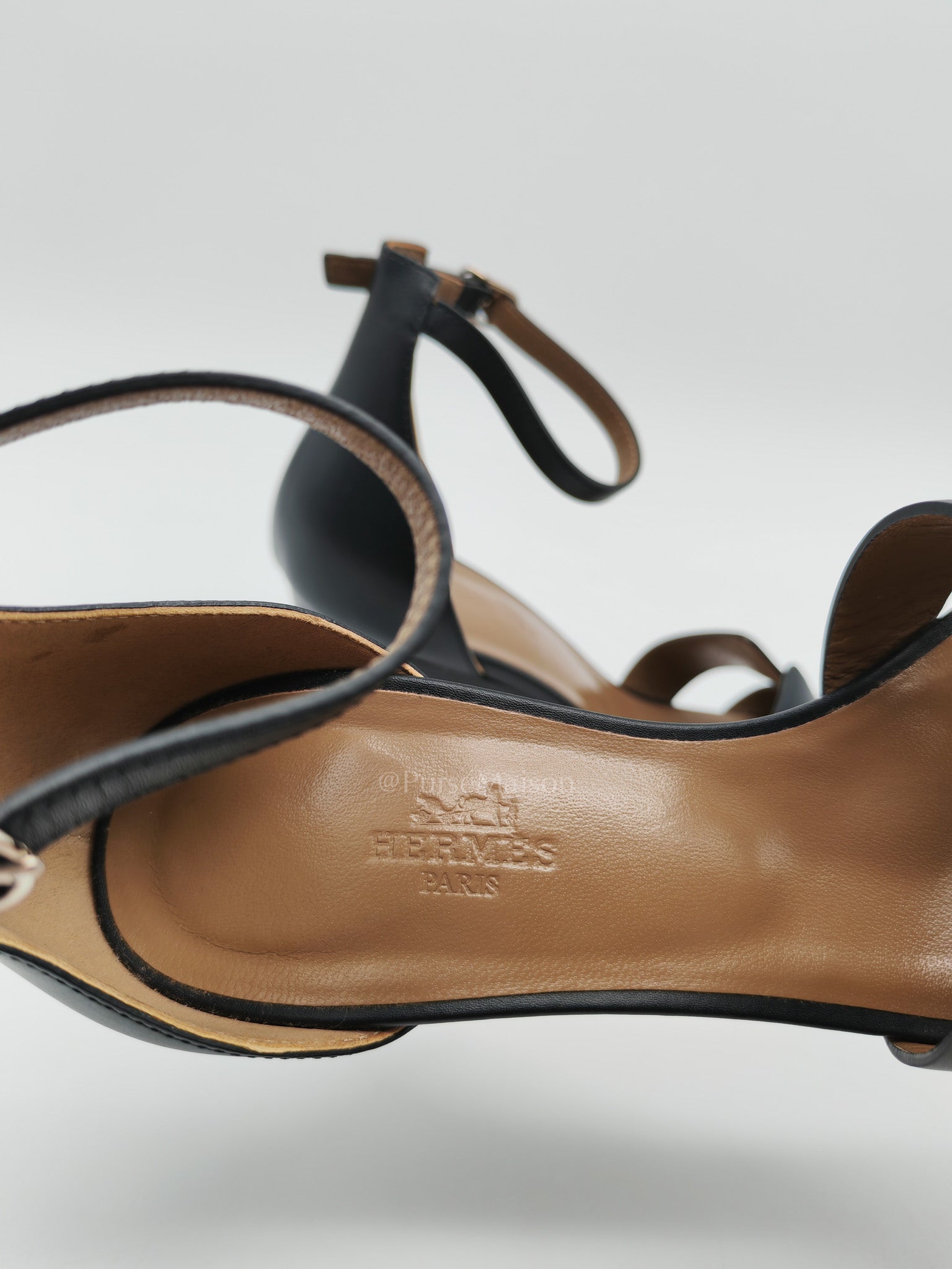Legend in Black Swift Leather Sandals Size 37EU (24cm) | Purse Maison Luxury Bags Shop