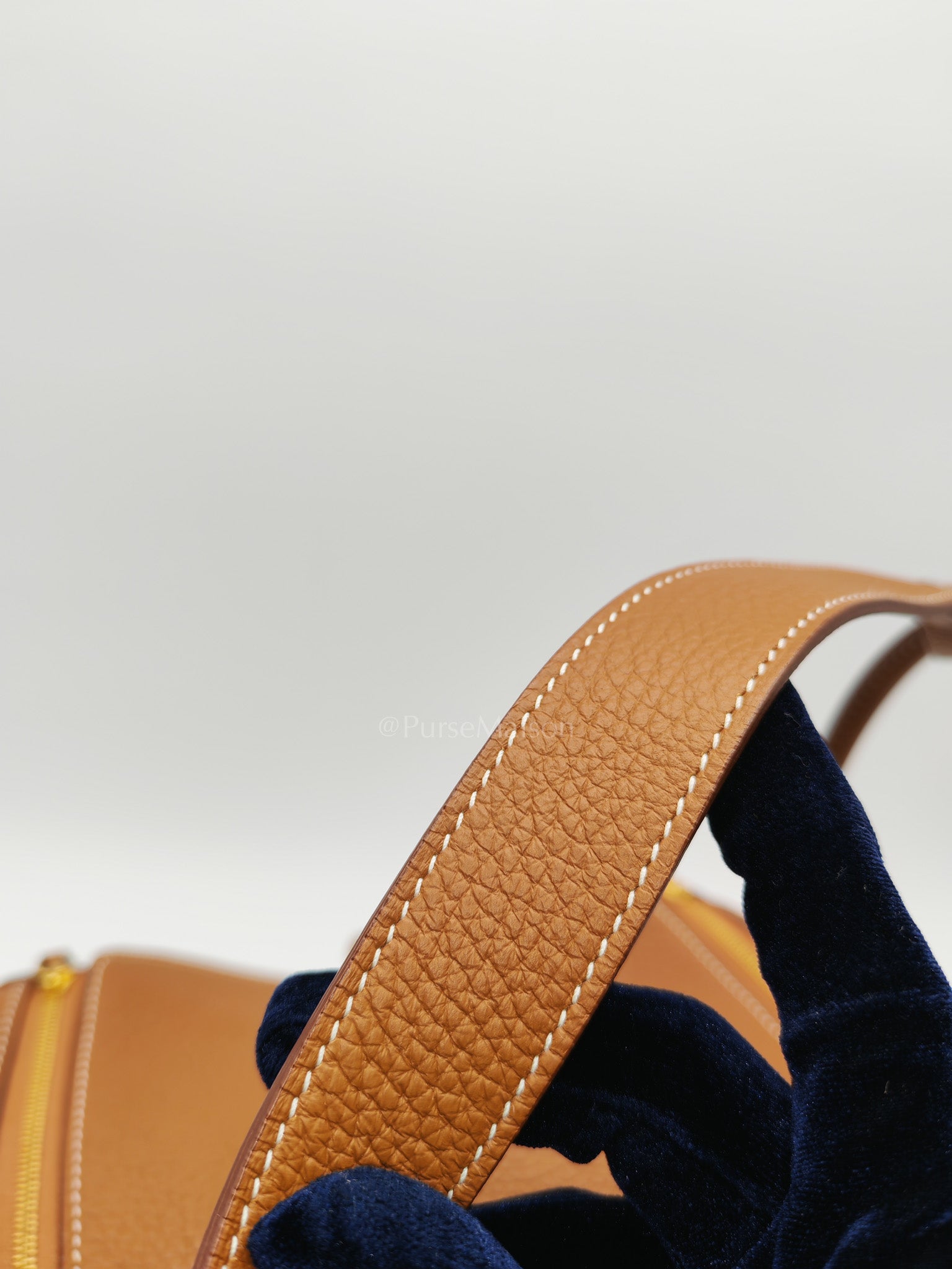 Hermes Lindy 26 in Gold Clemence Leather Gold Hardware Stamp W(2024) | Purse Maison Luxury Bags Shop