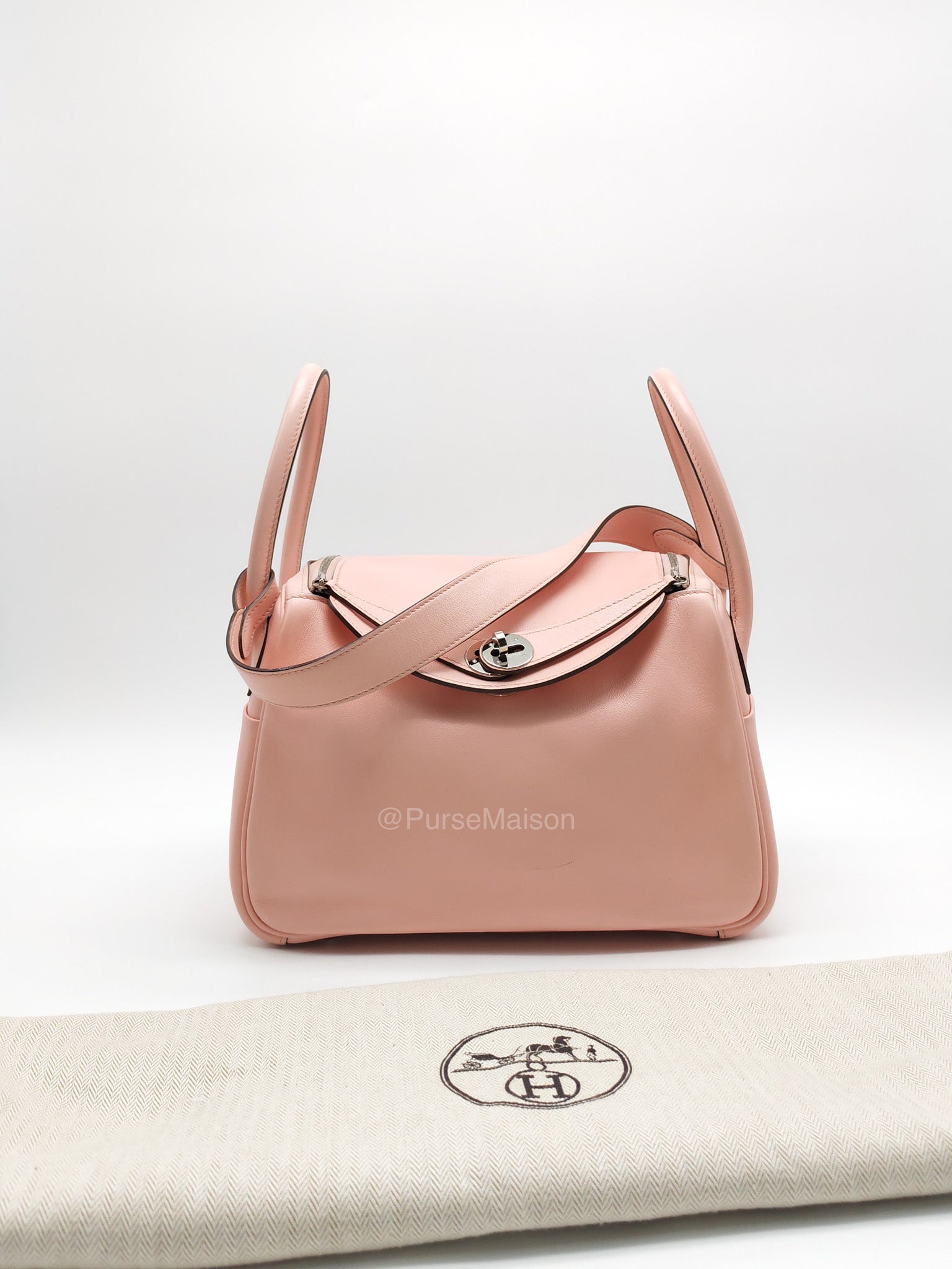 Hermes Lindy 26 in Rose Sakura Swift Leather Palladium Hardware Stamp X(2016) | Purse Maison Luxury Bags Shop