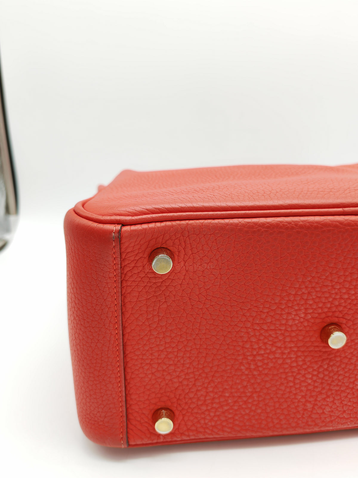 Hermes Lindy 26 in Rouge Tomate Clemence Leather Gold Hardware Stamp X (2016) | Purse Maison Luxury Bags Shop