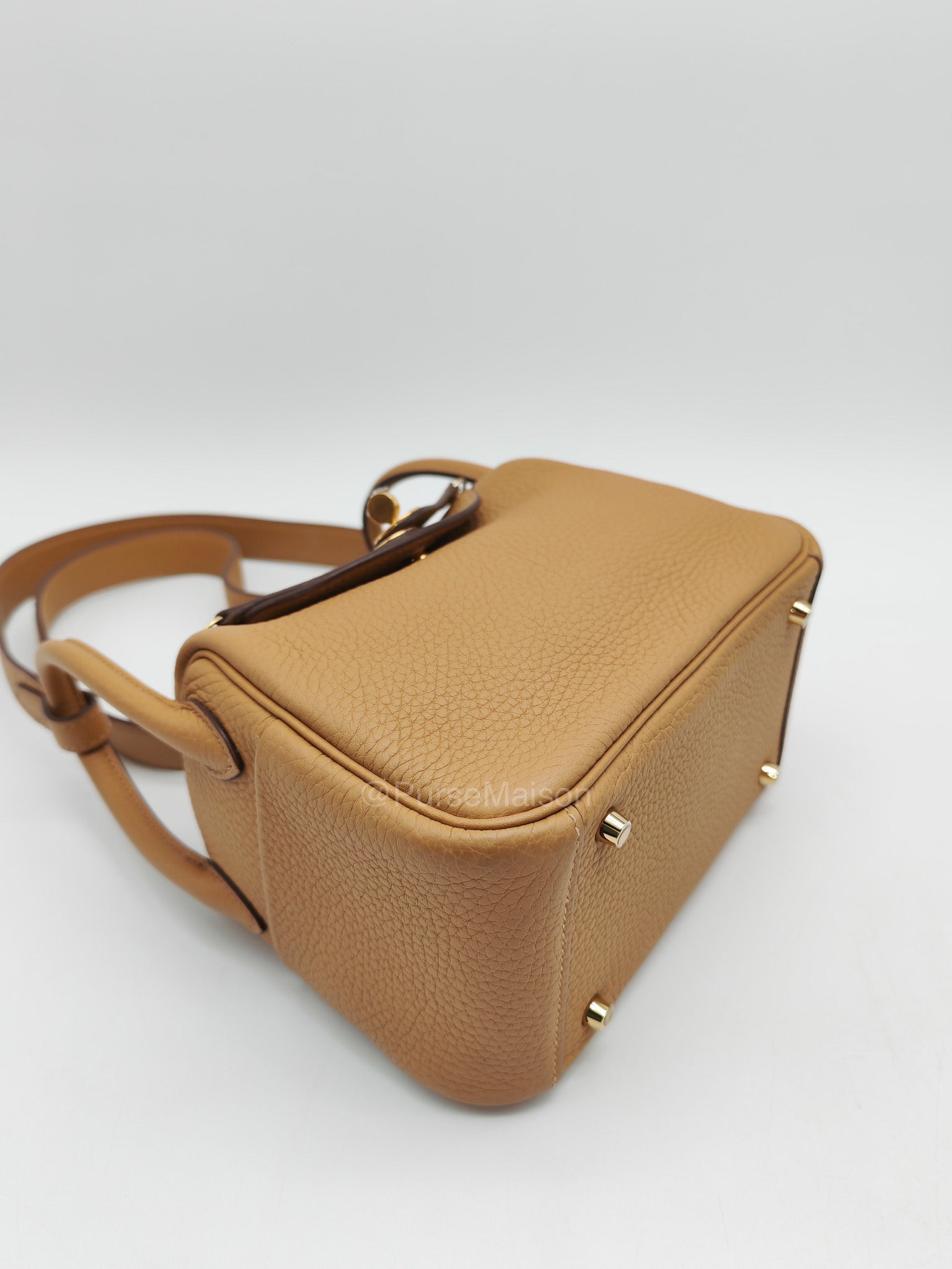 Hermes Mini Lindy in Buiscuit Clemence Leather Gold Hardware Stamp U(2022) | Purse Maison Luxury Bags Shop