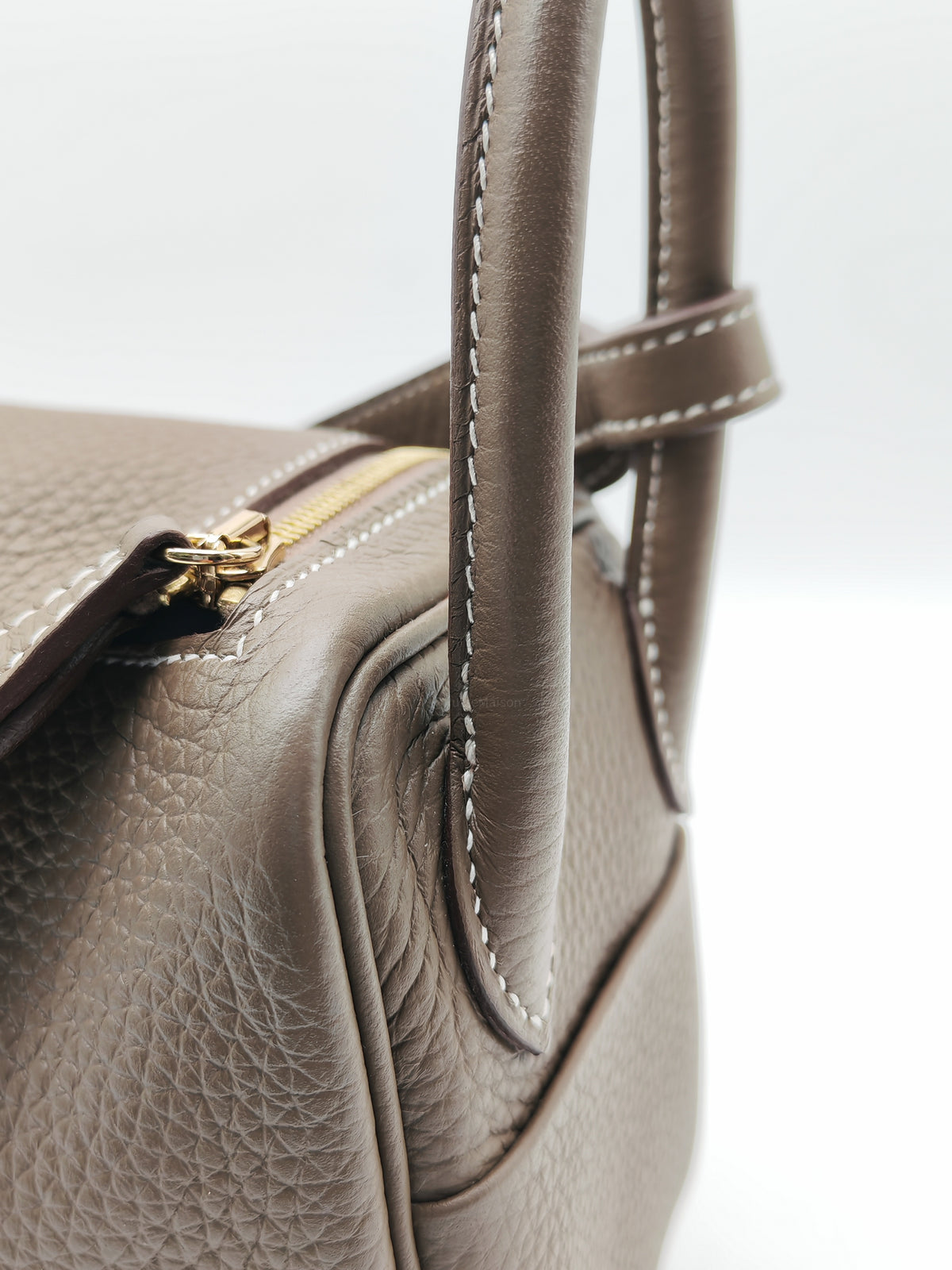 Hermes Mini Lindy in Etoupe Clemence Leather Gold Hardware Stamp U (2022) | Purse Maison Luxury Bags Shop