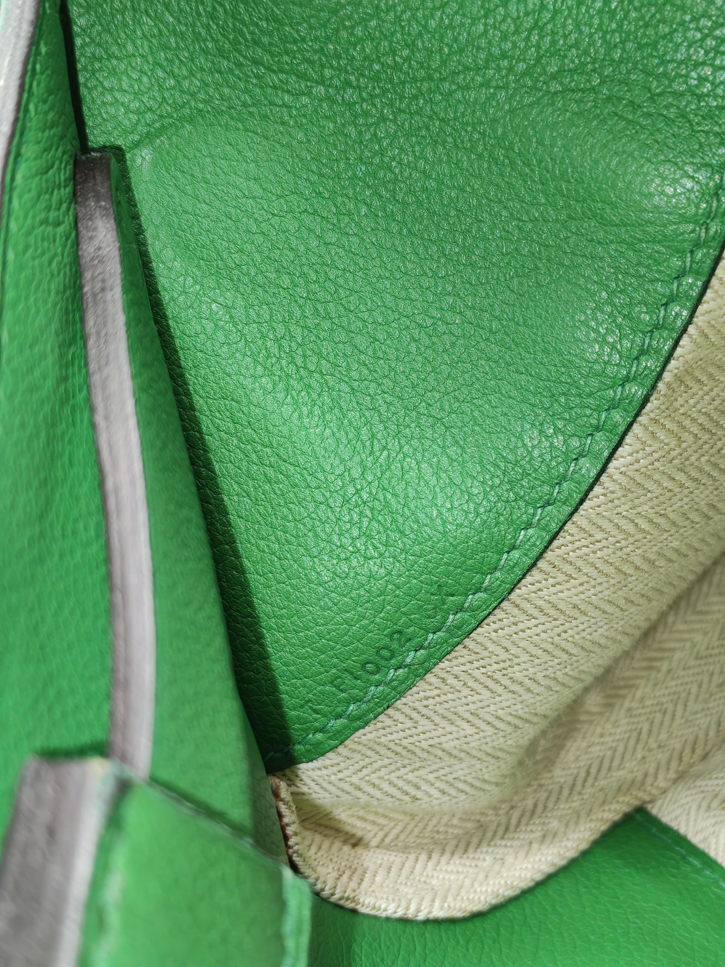 HERMÈS Sac Oxer Top Handle Bag Lager in Bambou Evercolor Leather Palladium Hardware Stamp T(2015) | Purse Maison Luxury Bags Shop