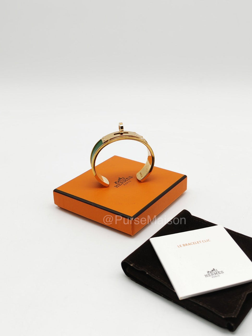 Hermes Vintage Kelly Bangle in Vert Epsom Leather Gold Hardware | Purse Maison Luxury Bags Shop