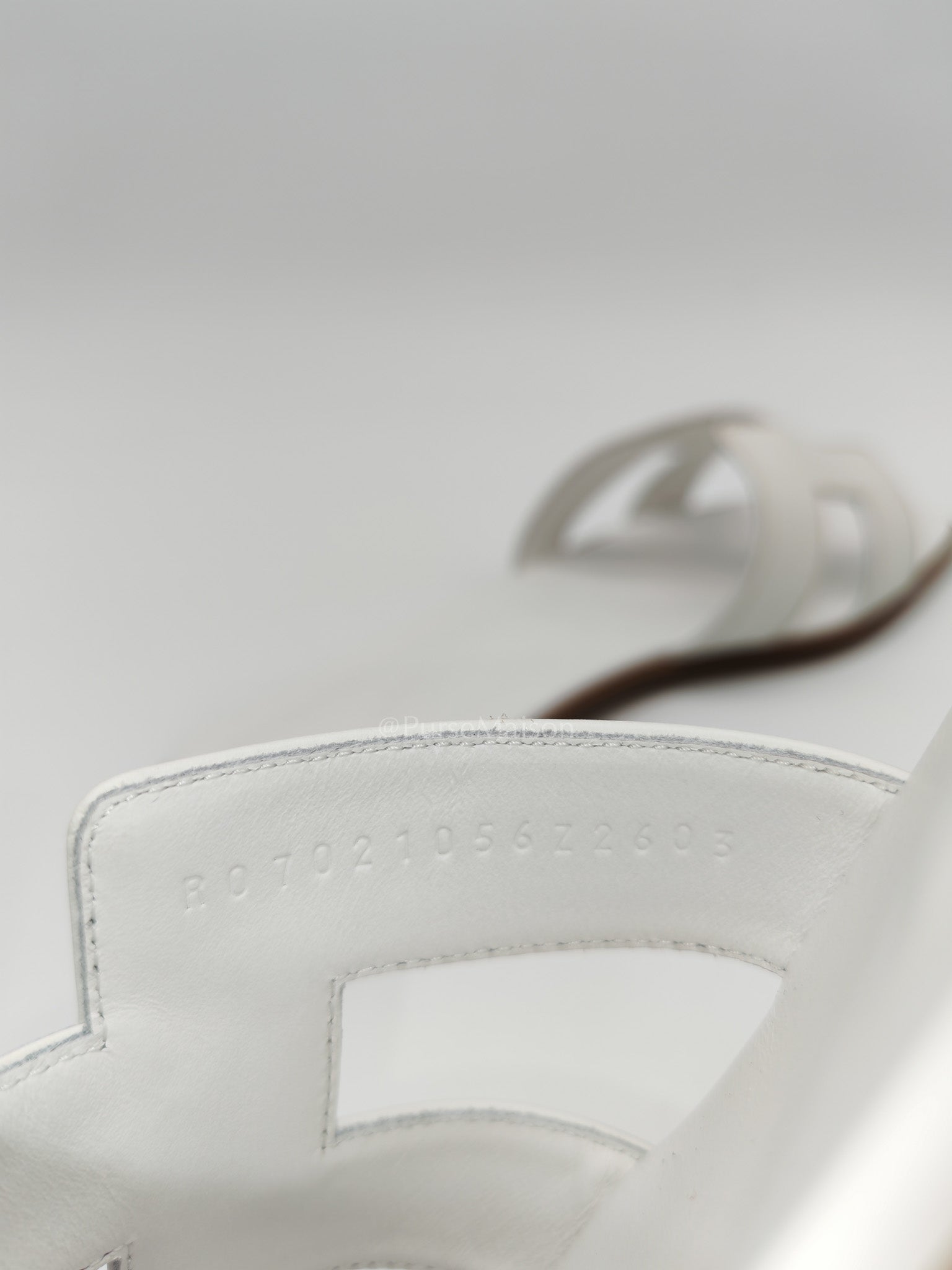 Oran Sandals in White Swift Leather Size 40 (26cm)