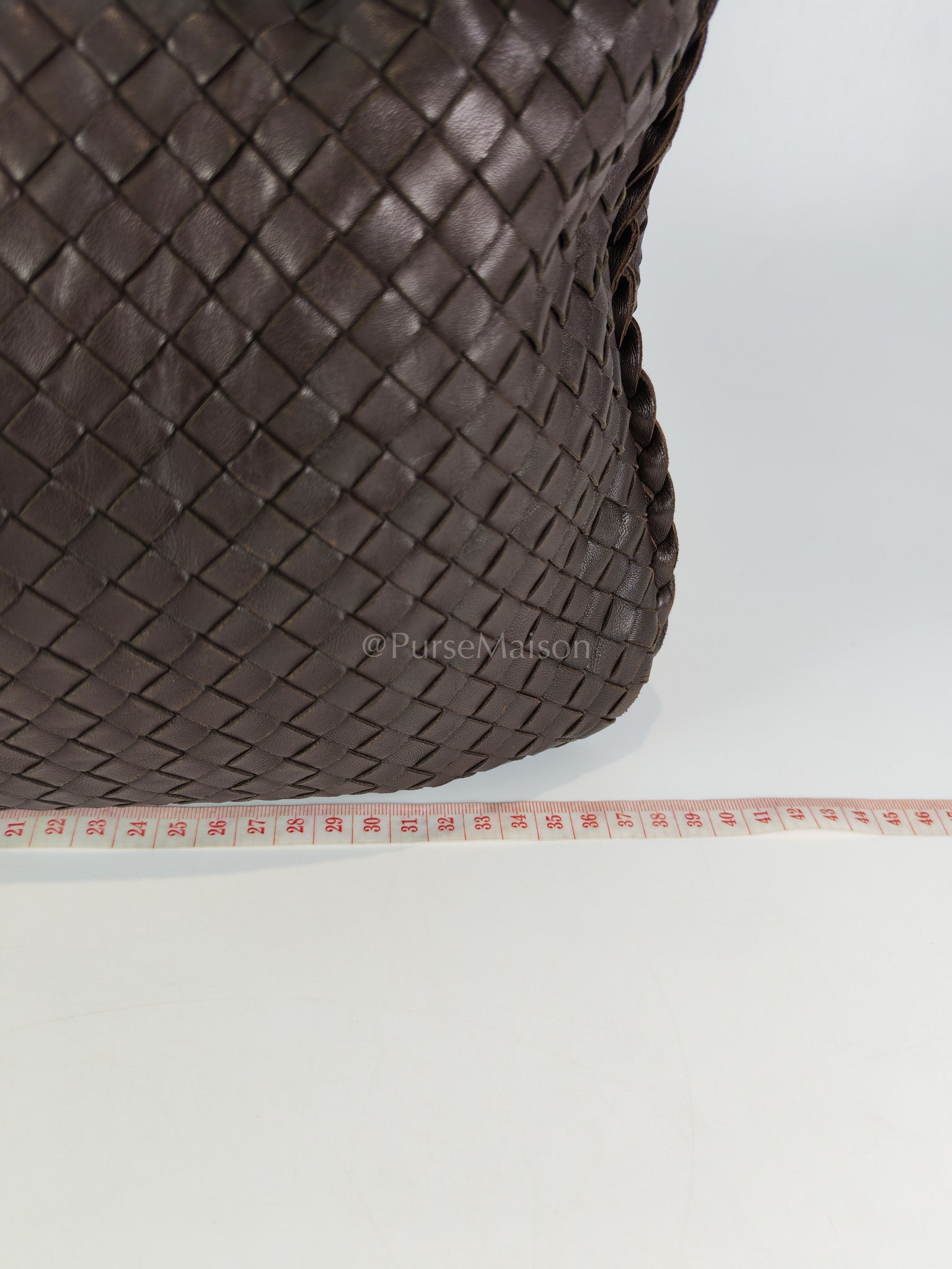 Hobo Bag in Dark Brown Intrecciato Woven Leather | Purse Maison Luxury Bags Shop