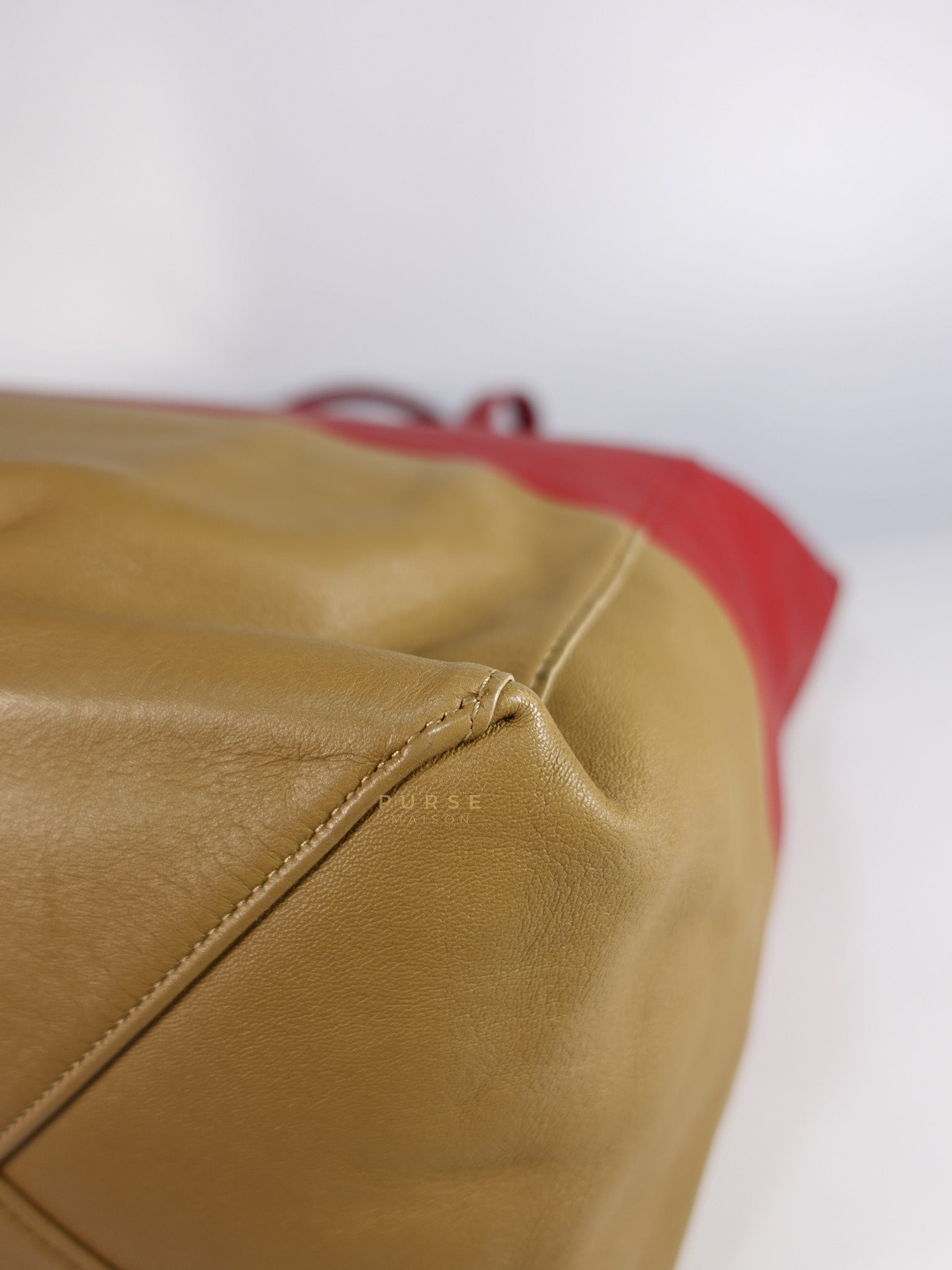 Horizontal Tote Bag 2way Large in Red & Brown | Purse Maison Luxury Bags Shop