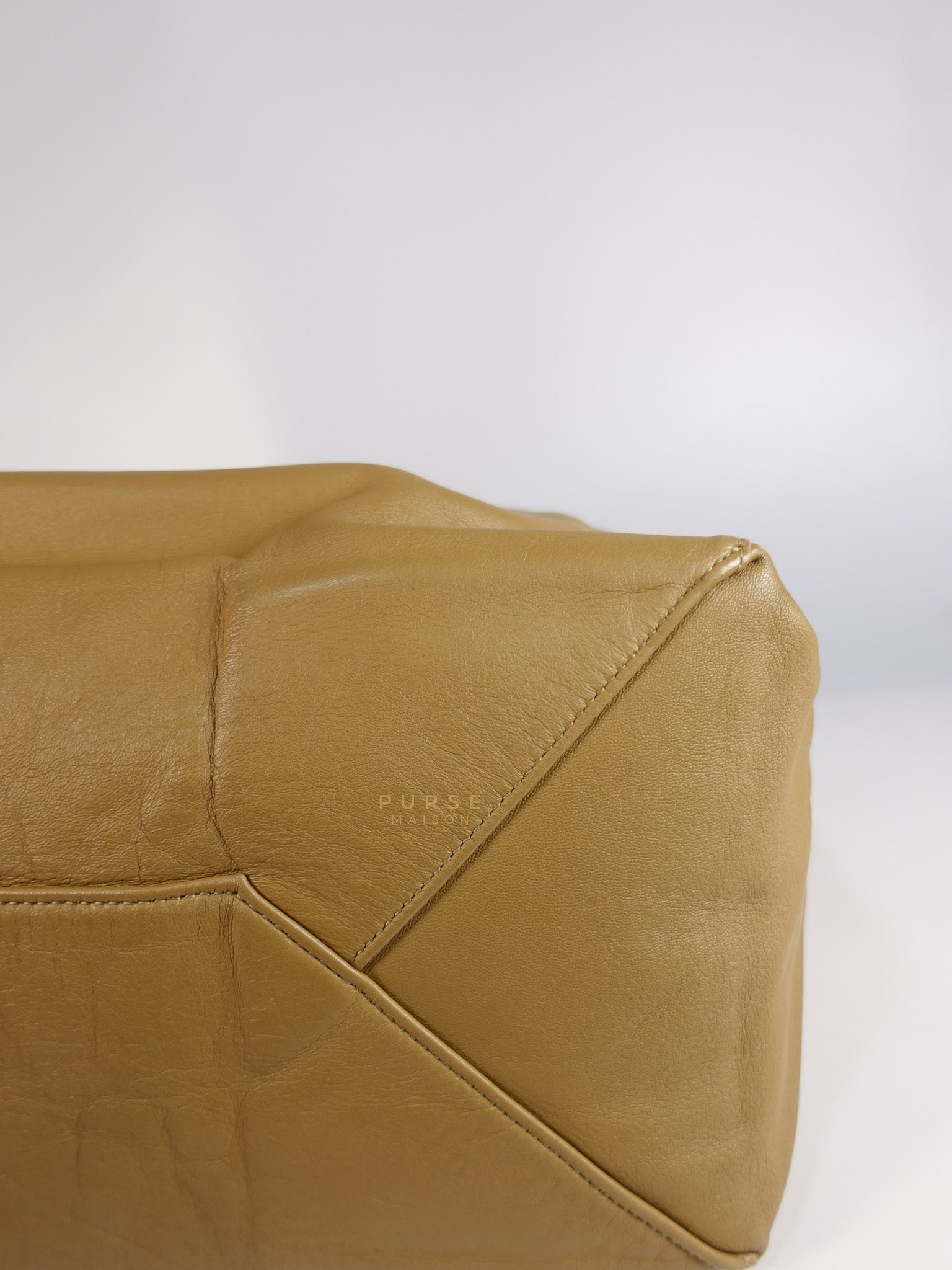 Horizontal Tote Bag 2way Large in Red & Brown | Purse Maison Luxury Bags Shop