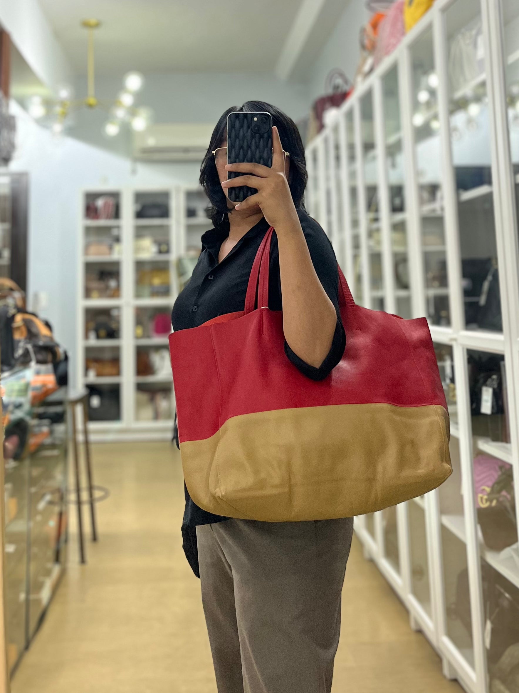 Horizontal Tote Bag 2way Large in Red & Brown | Purse Maison Luxury Bags Shop
