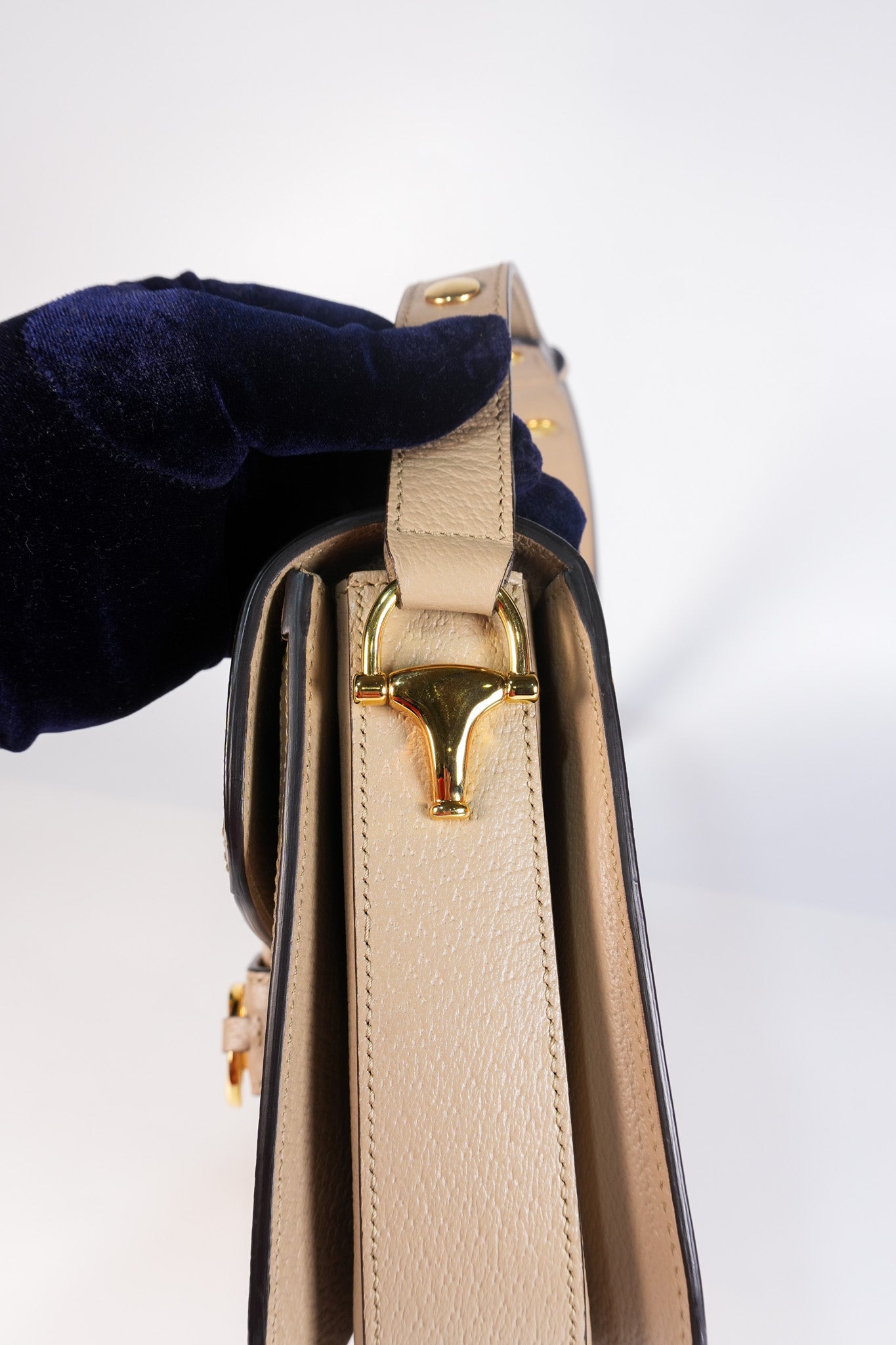 Horsebit 1955 in Beige Supreme Canvas Shoulder Bag | Purse Maison Luxury Bags Shop