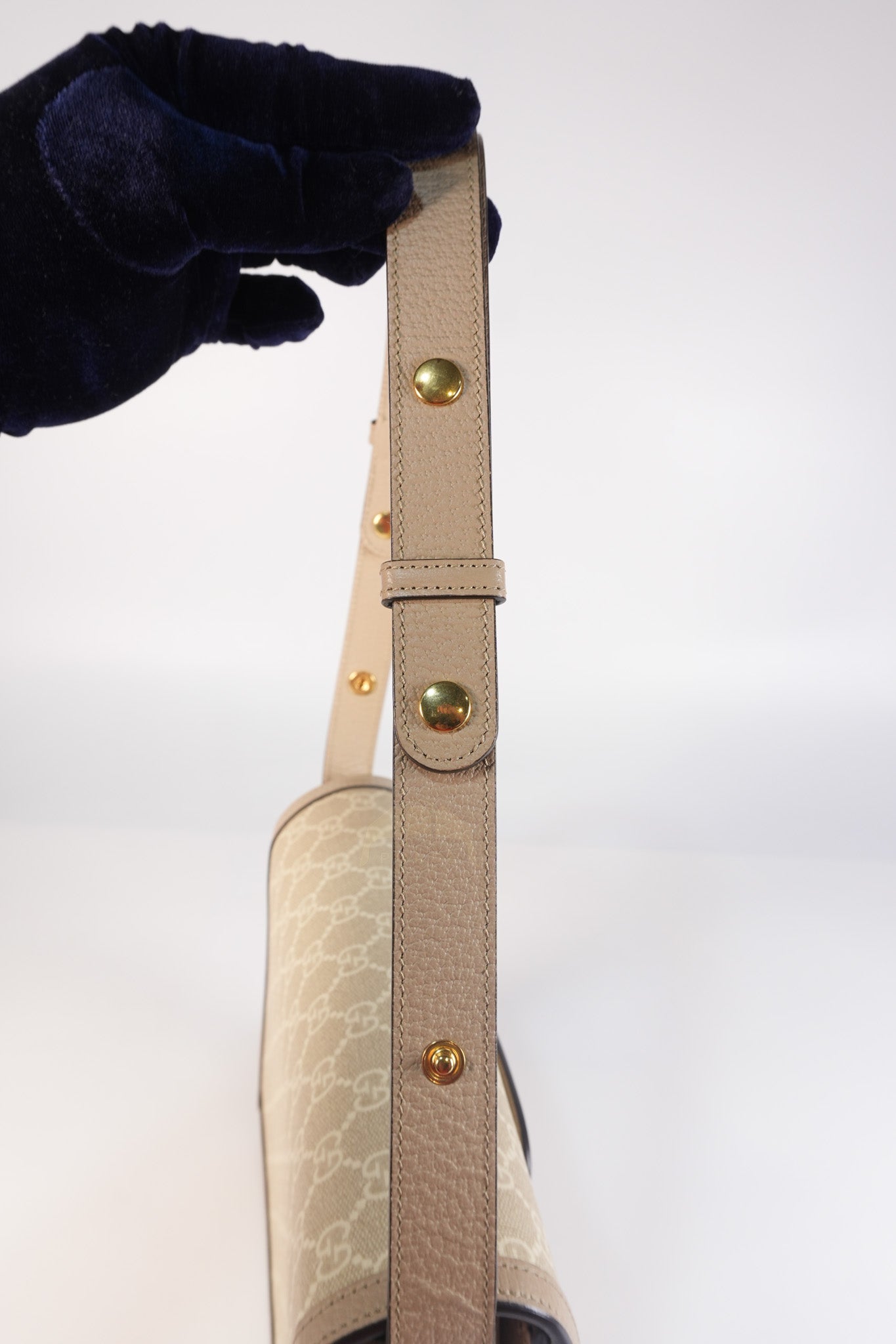 Horsebit 1955 in Beige Supreme Canvas Shoulder Bag | Purse Maison Luxury Bags Shop