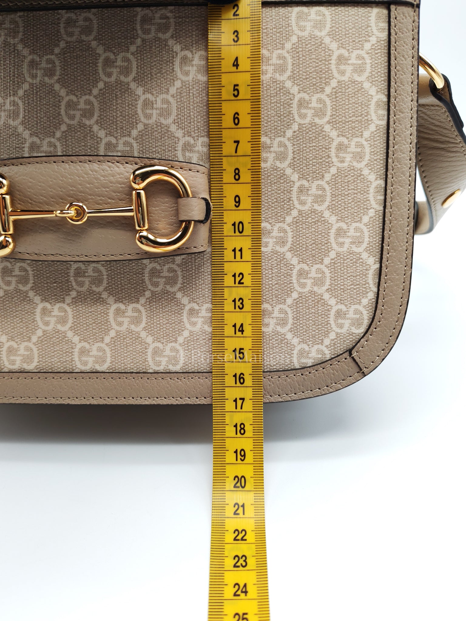 Horsebit 1955 Medium in Beige/White GG Canvas | Purse Maison Luxury Bags Shop