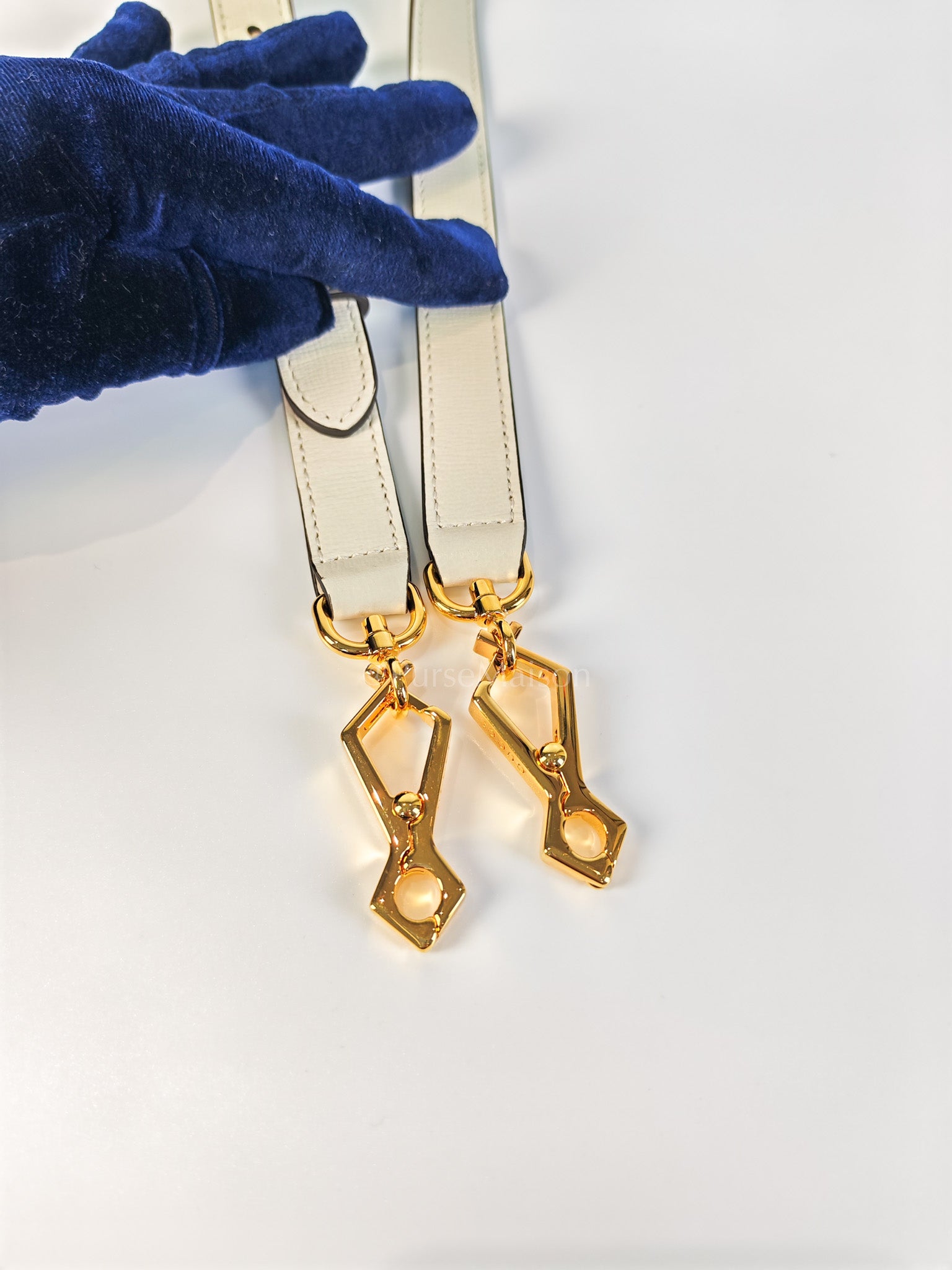 Horsebit 1955 Mini Sling Bag in GG Supreme Coated Canvas | Purse Maison Luxury Bags Shop