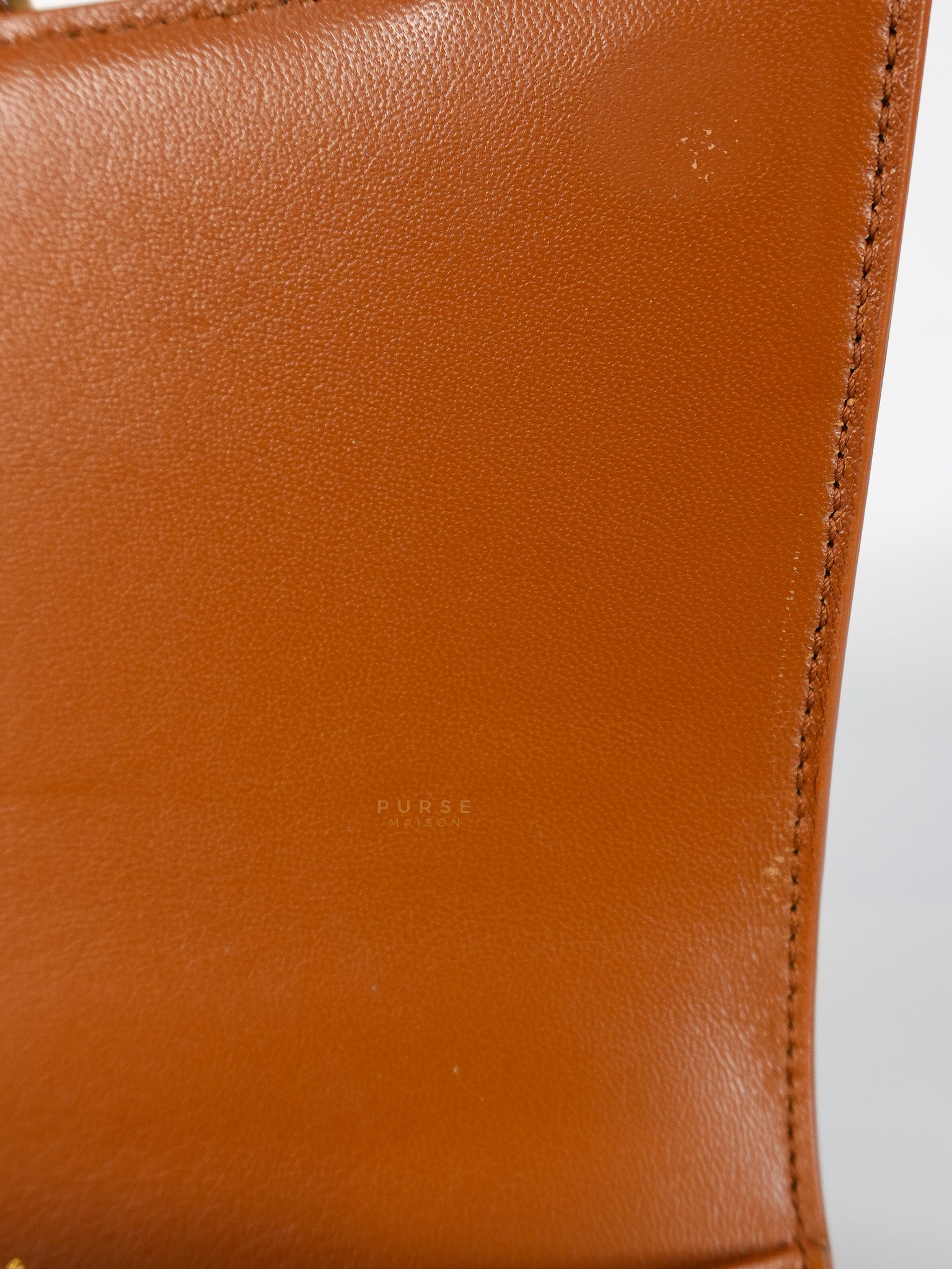 Hourglass in Brown Leather Top Handle Bag | Purse Maison Luxury Bags Shop