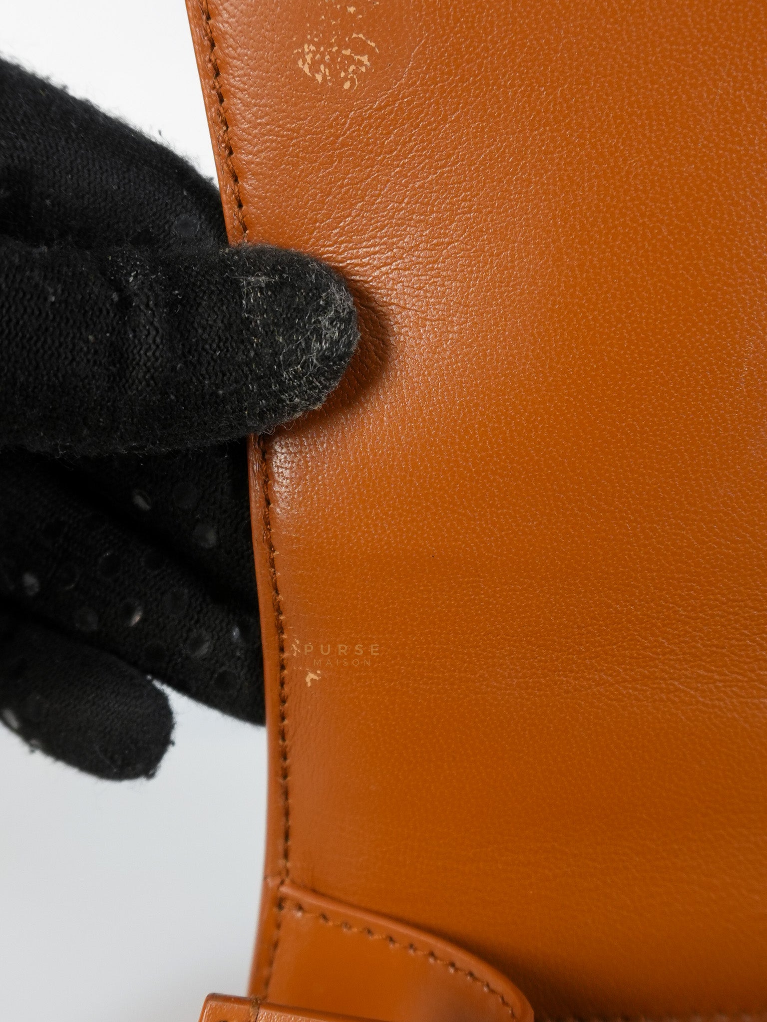 Hourglass in Brown Leather Top Handle Bag | Purse Maison Luxury Bags Shop