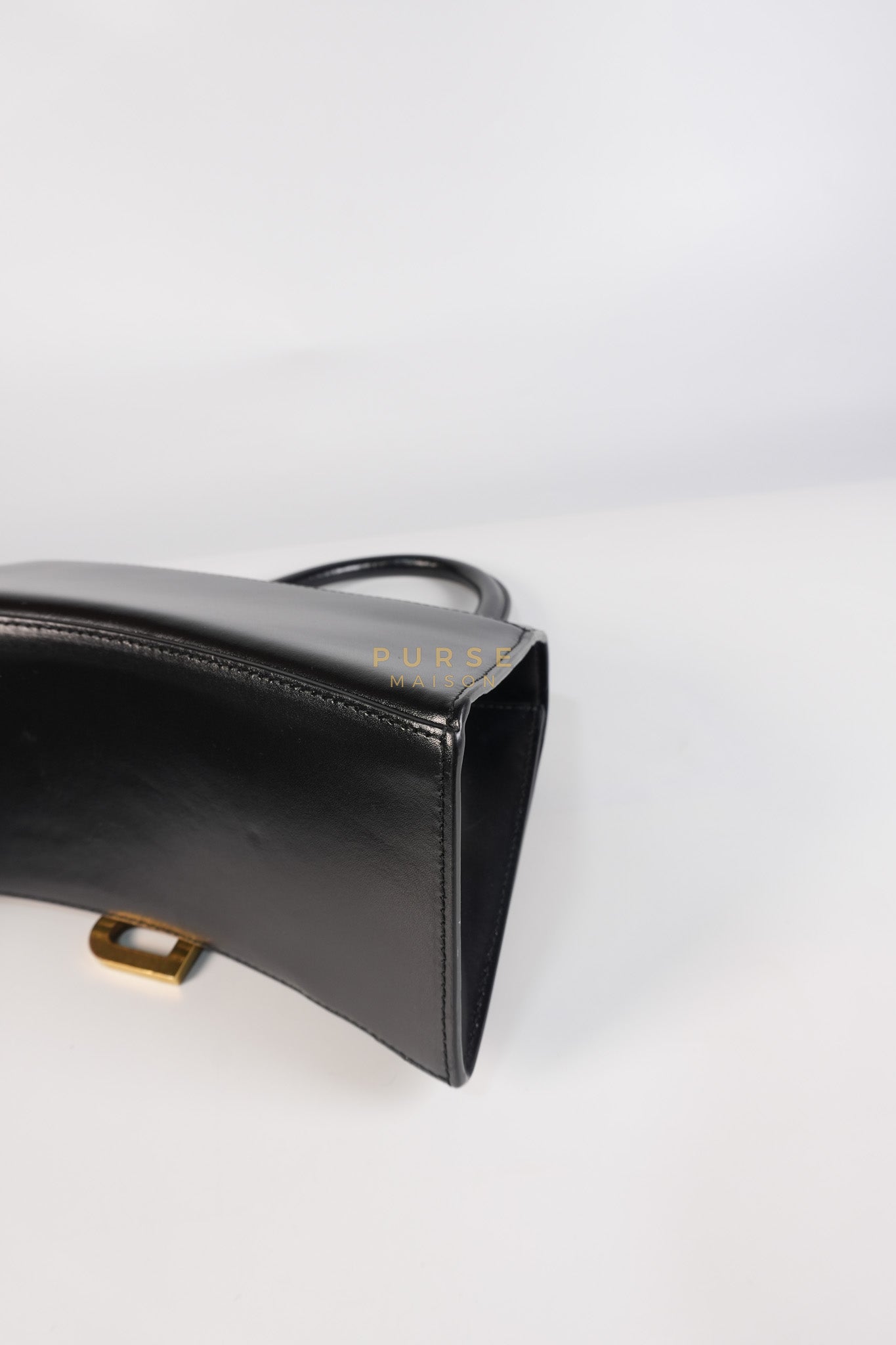 Hourglass Small Black in Smooth Calfskin Leather | Purse Maison Luxury Bags Shop