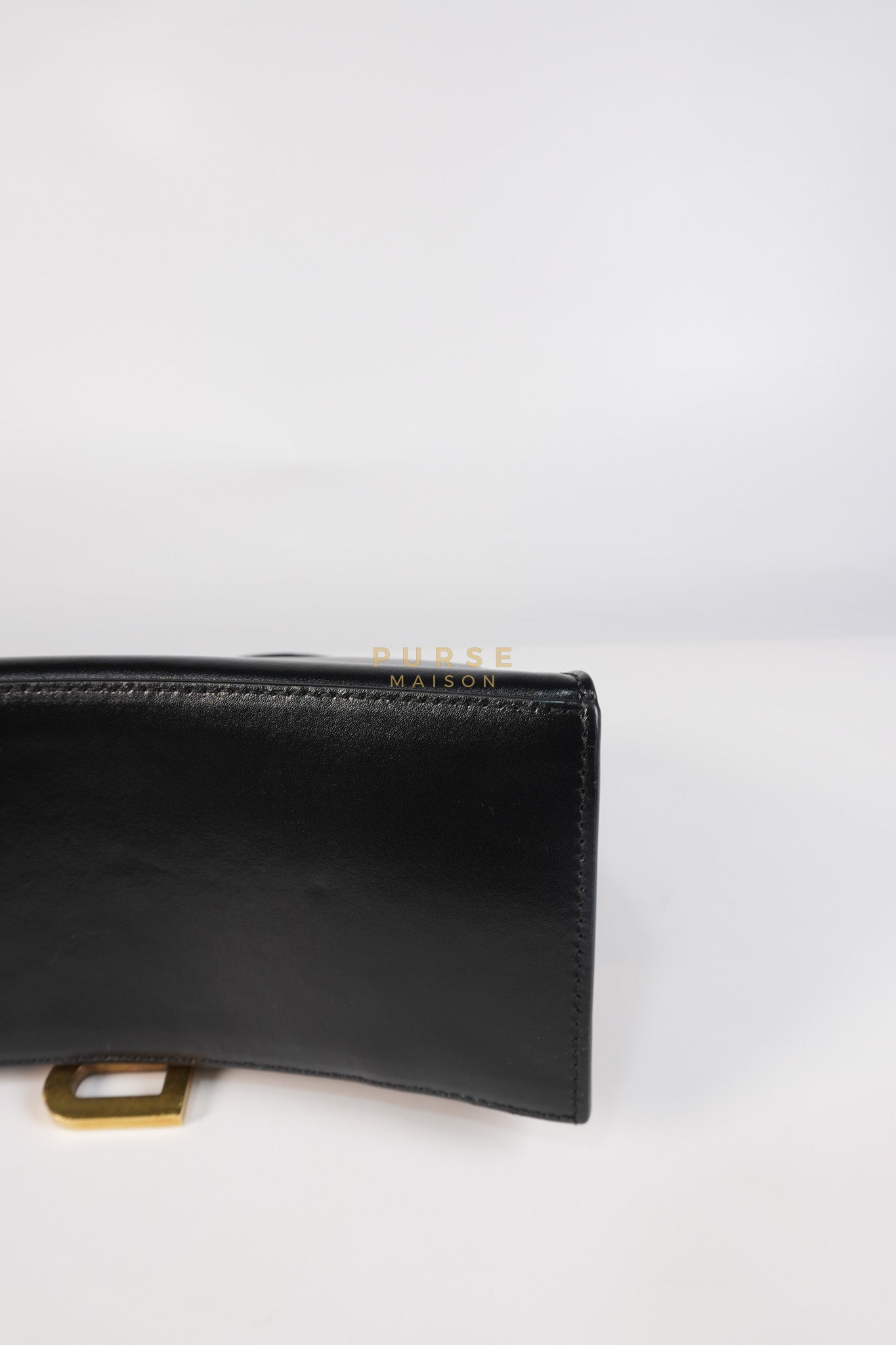 Hourglass Small Black in Smooth Calfskin Leather | Purse Maison Luxury Bags Shop