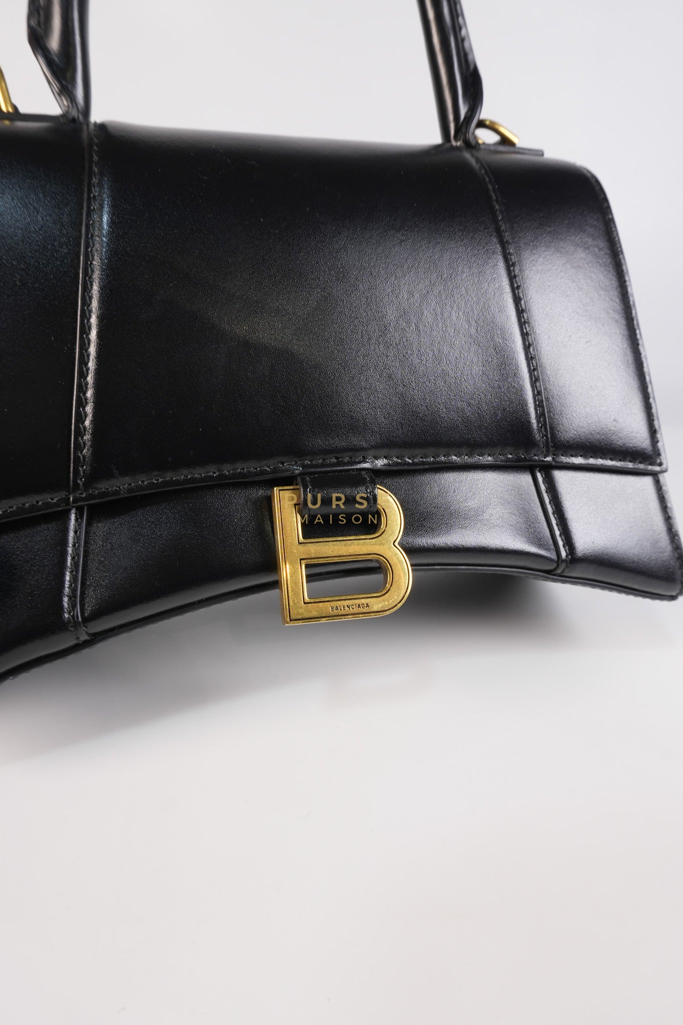 Hourglass Small Black in Smooth Calfskin Leather | Purse Maison Luxury Bags Shop