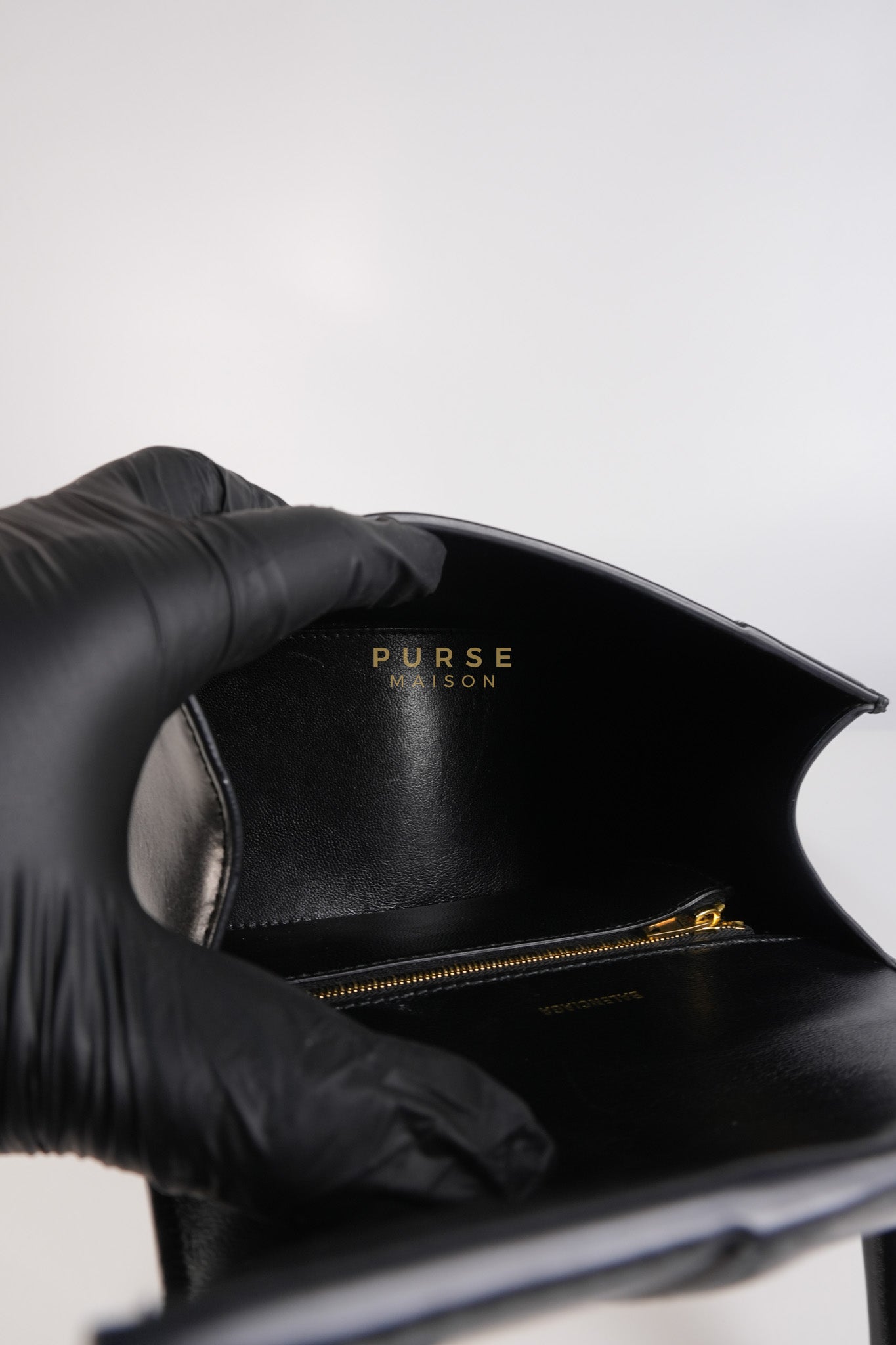 Hourglass Small Black in Smooth Calfskin Leather | Purse Maison Luxury Bags Shop