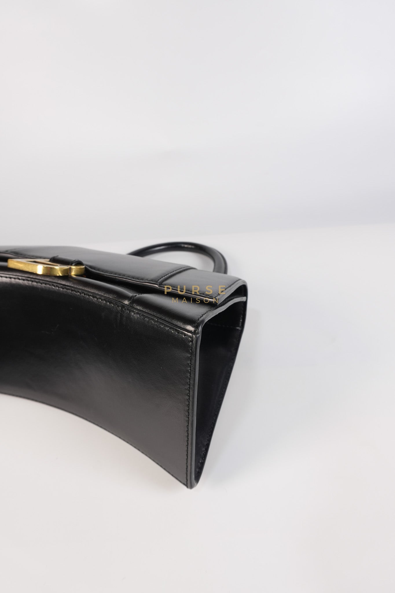 Hourglass Small Black in Smooth Calfskin Leather | Purse Maison Luxury Bags Shop