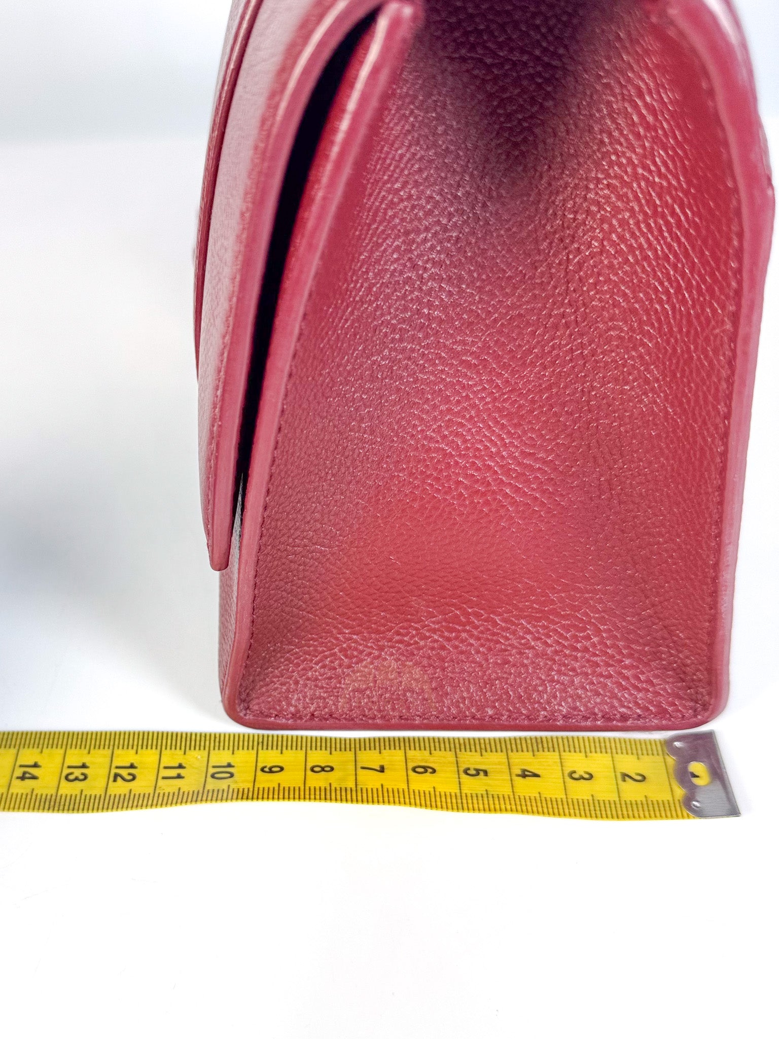 Hourglass Small in Dark Red Grained Leather | Purse Maison Luxury Bags Shop