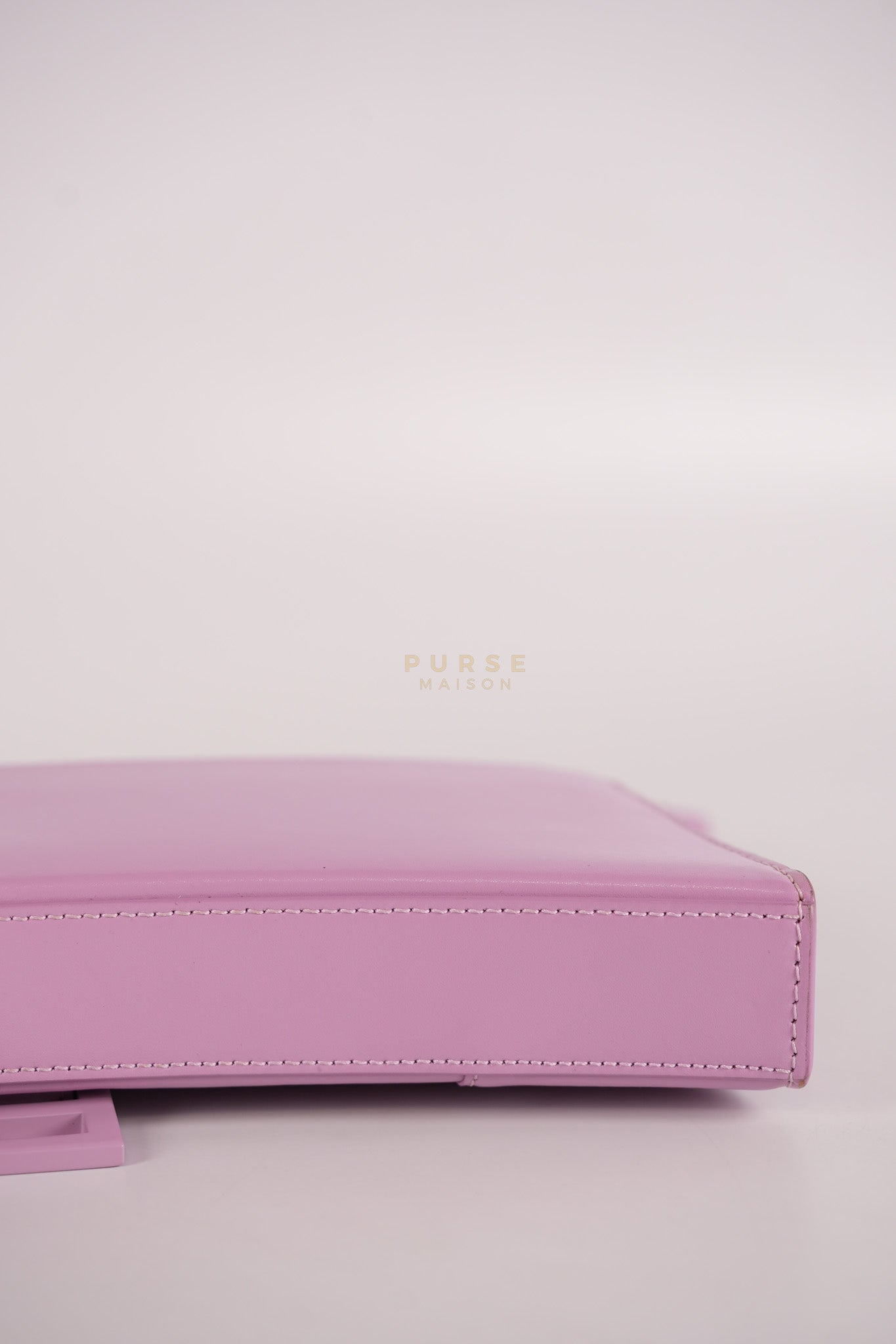 Hourglass Stretch in Light Purplish Pink in Smooth Calfskin Leather Shoulder Bag | Purse Maison Luxury Bags Shop