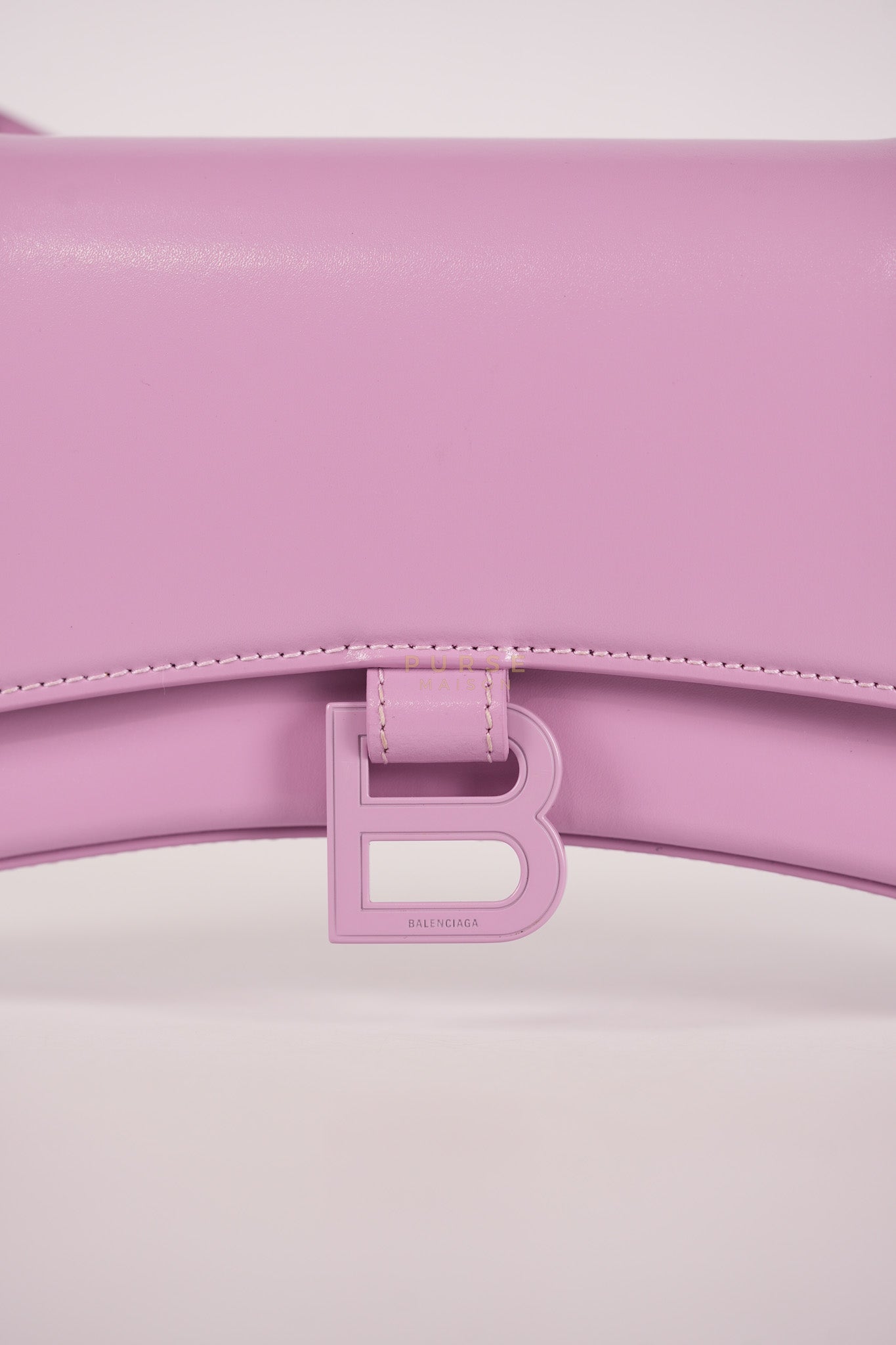 Hourglass Stretch in Light Purplish Pink in Smooth Calfskin Leather Shoulder Bag | Purse Maison Luxury Bags Shop