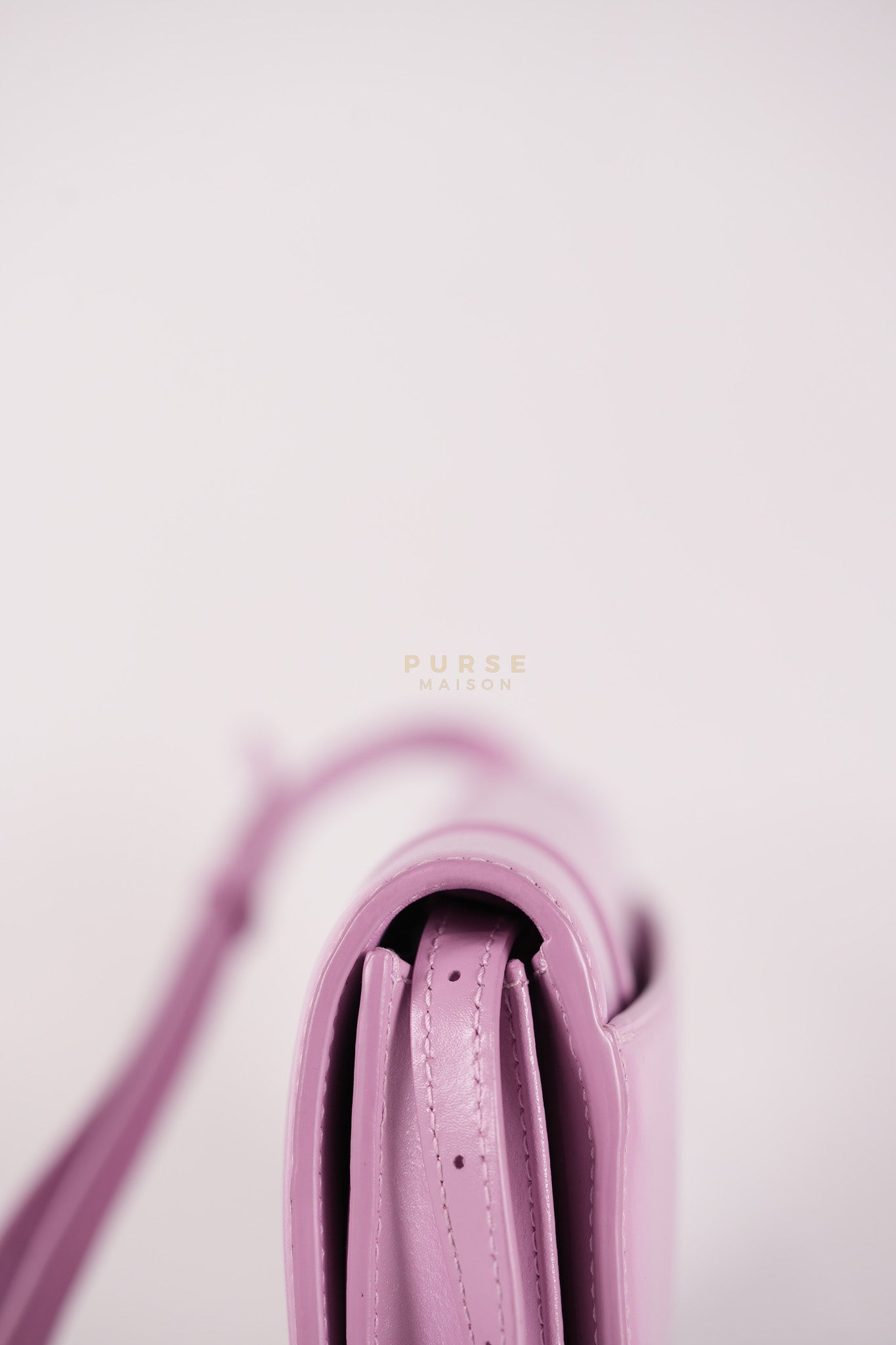 Hourglass Stretch in Light Purplish Pink in Smooth Calfskin Leather Shoulder Bag | Purse Maison Luxury Bags Shop