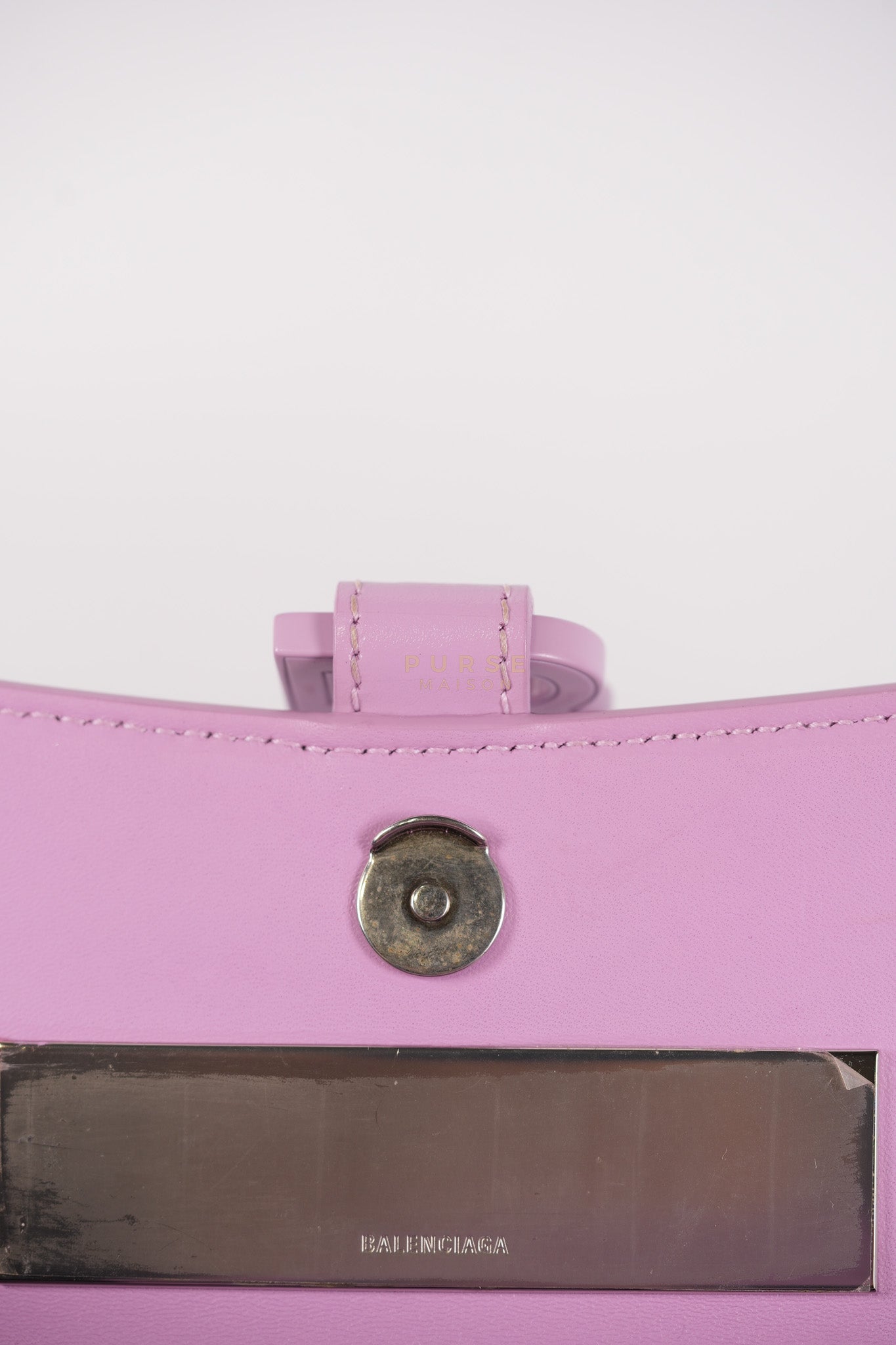 Hourglass Stretch in Light Purplish Pink in Smooth Calfskin Leather Shoulder Bag | Purse Maison Luxury Bags Shop