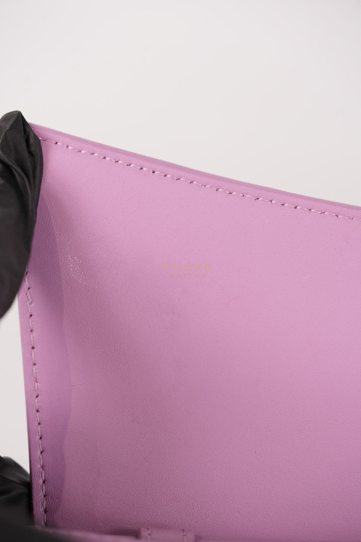 Hourglass Stretch in Light Purplish Pink in Smooth Calfskin Leather Shoulder Bag | Purse Maison Luxury Bags Shop