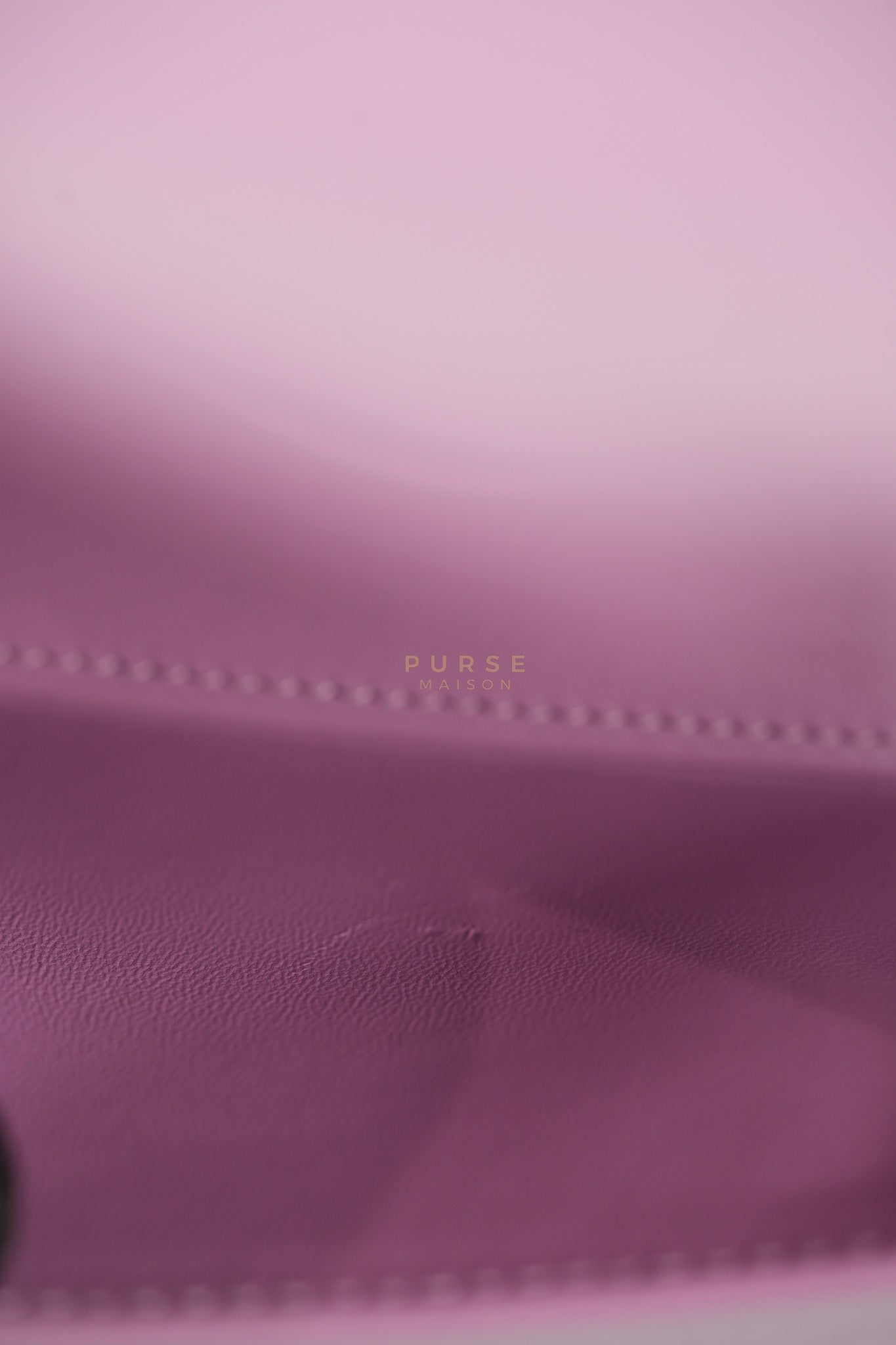 Hourglass Stretch in Light Purplish Pink in Smooth Calfskin Leather Shoulder Bag | Purse Maison Luxury Bags Shop