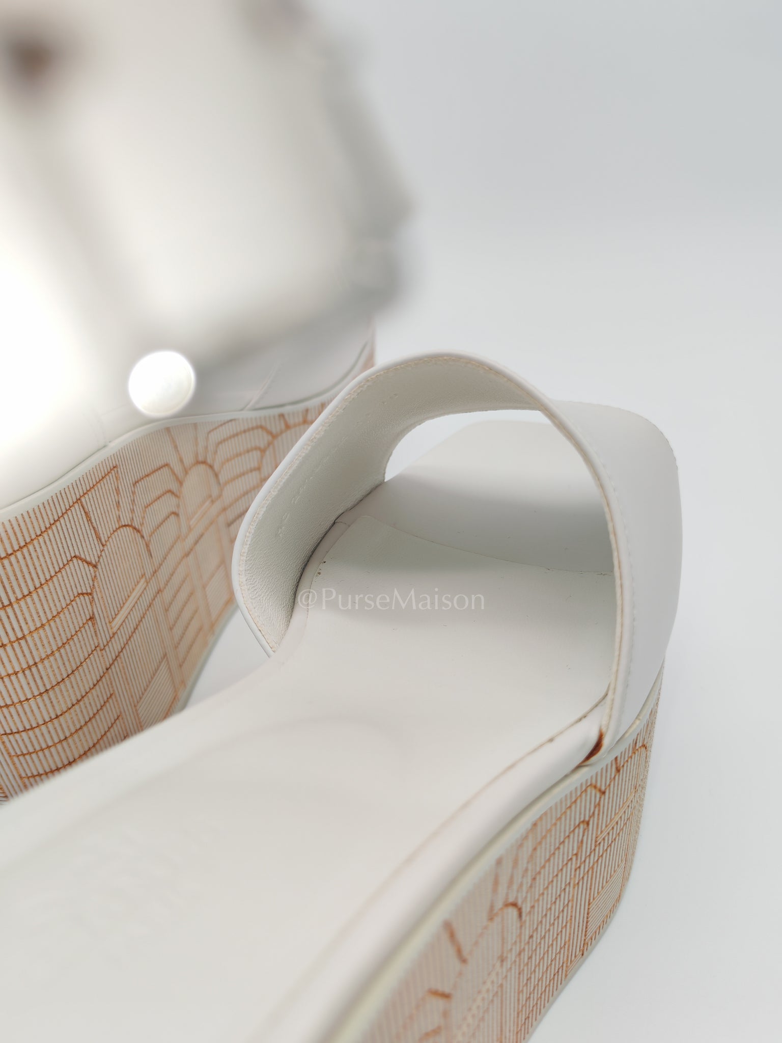 Illusion Blanc Wedge Sandals Size 38EU (24CM) | Purse Maison Luxury Bags Shop