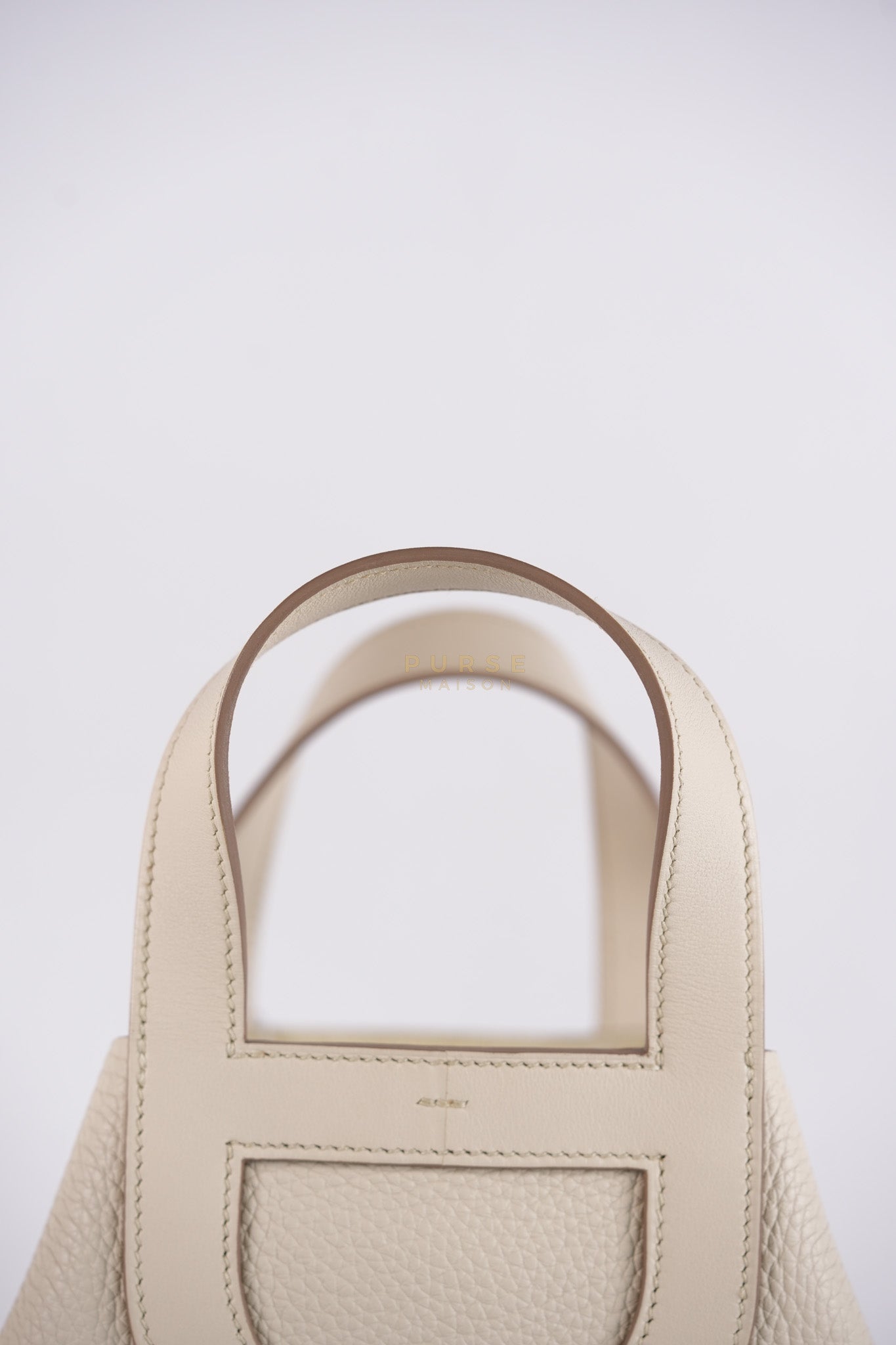 In the Loop 18 in Beton Clemence Leather and Gold Hardware Stamp U (2022) | Purse Maison Luxury Bags Shop