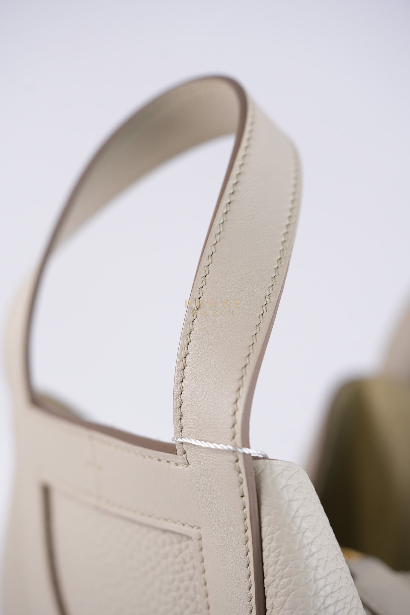 In the Loop 18 in Beton Clemence Leather and Gold Hardware Stamp U (2022) | Purse Maison Luxury Bags Shop