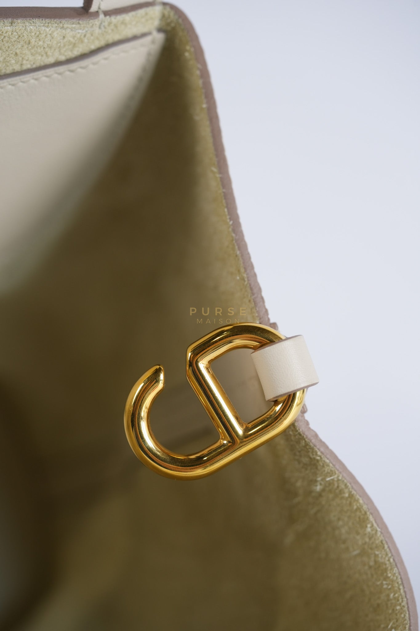 In the Loop 18 in Beton Clemence Leather and Gold Hardware Stamp U (2022) | Purse Maison Luxury Bags Shop