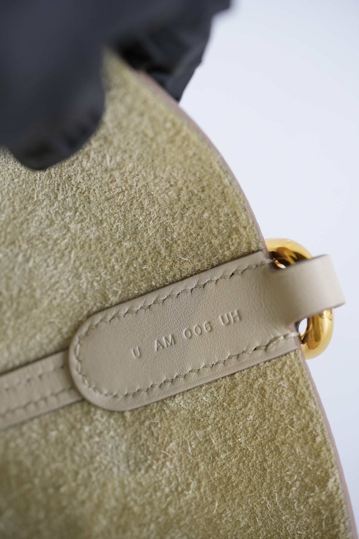 In the Loop 18 in Beton Clemence Leather and Gold Hardware Stamp U (2022) | Purse Maison Luxury Bags Shop