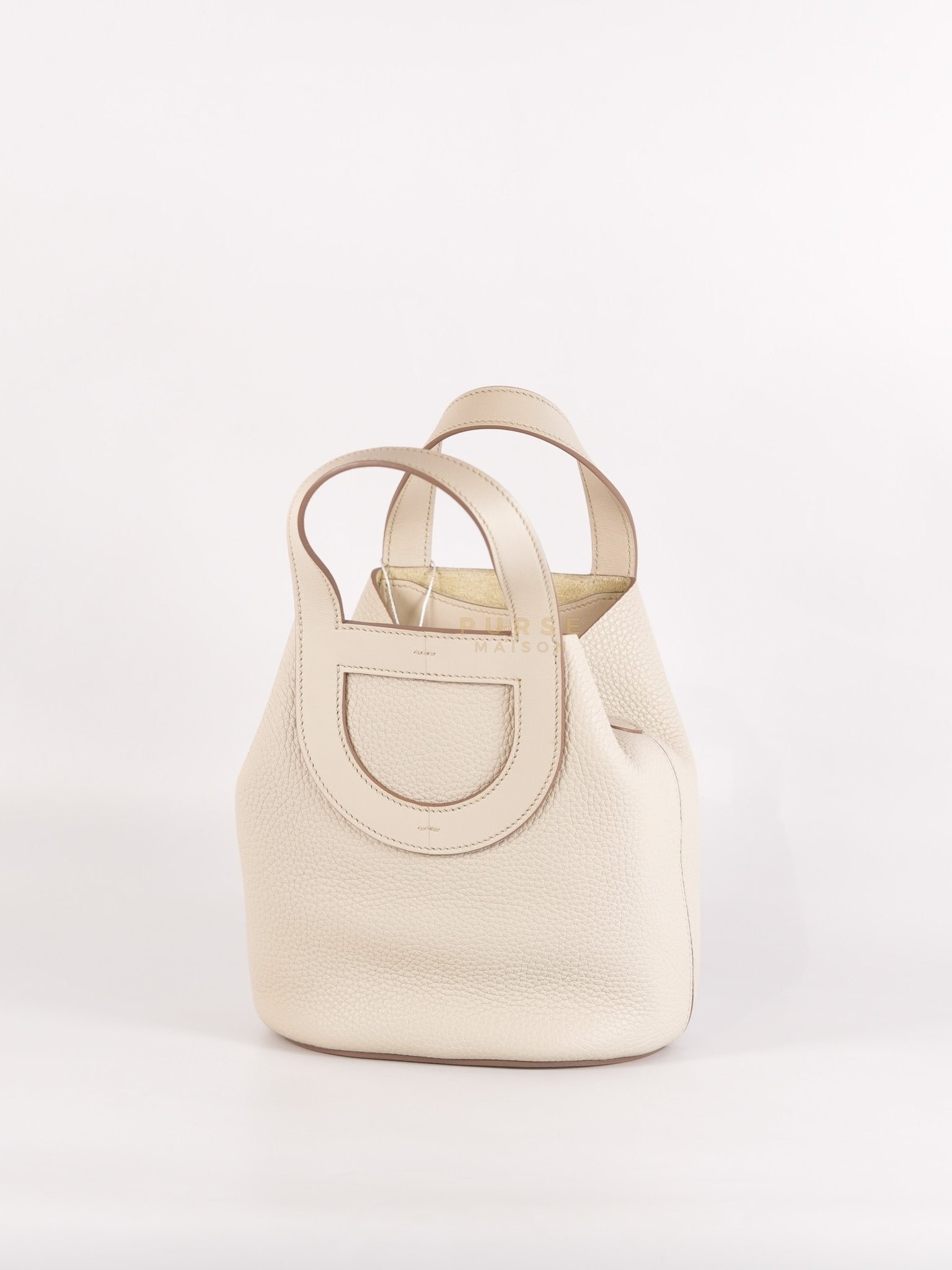 In the Loop 18 in Beton Clemence Leather and Gold Hardware Stamp U (2022) | Purse Maison Luxury Bags Shop