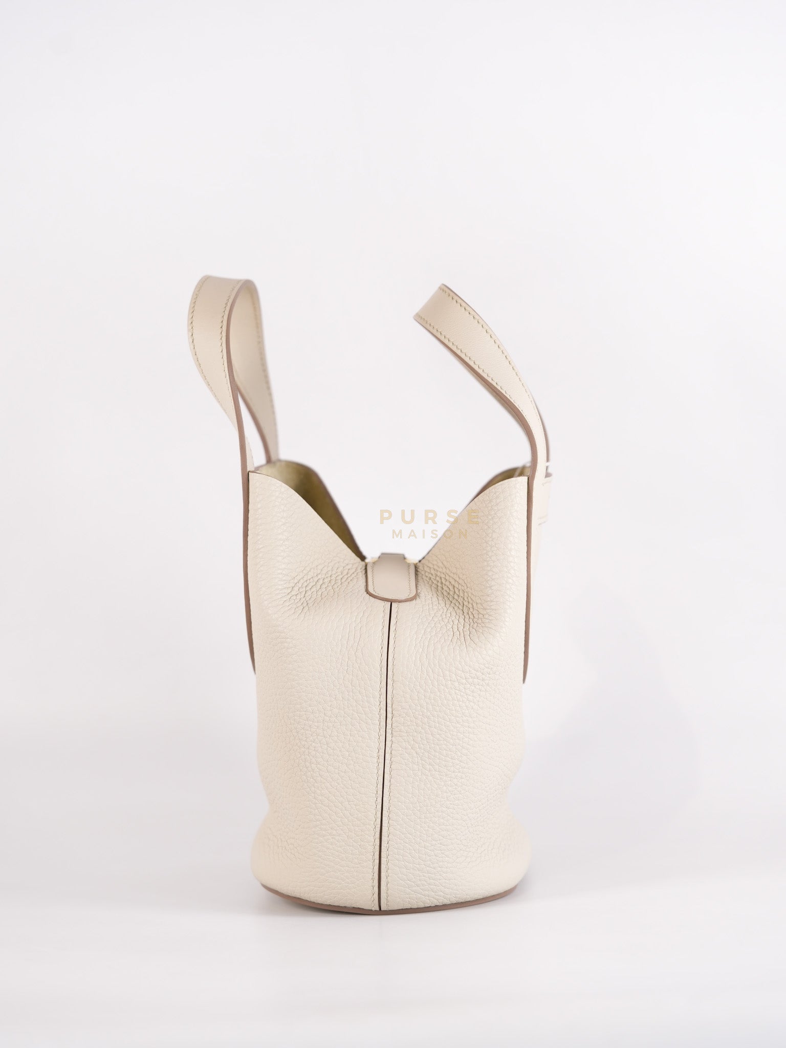 In the Loop 18 in Beton Clemence Leather and Gold Hardware Stamp U (2022) | Purse Maison Luxury Bags Shop
