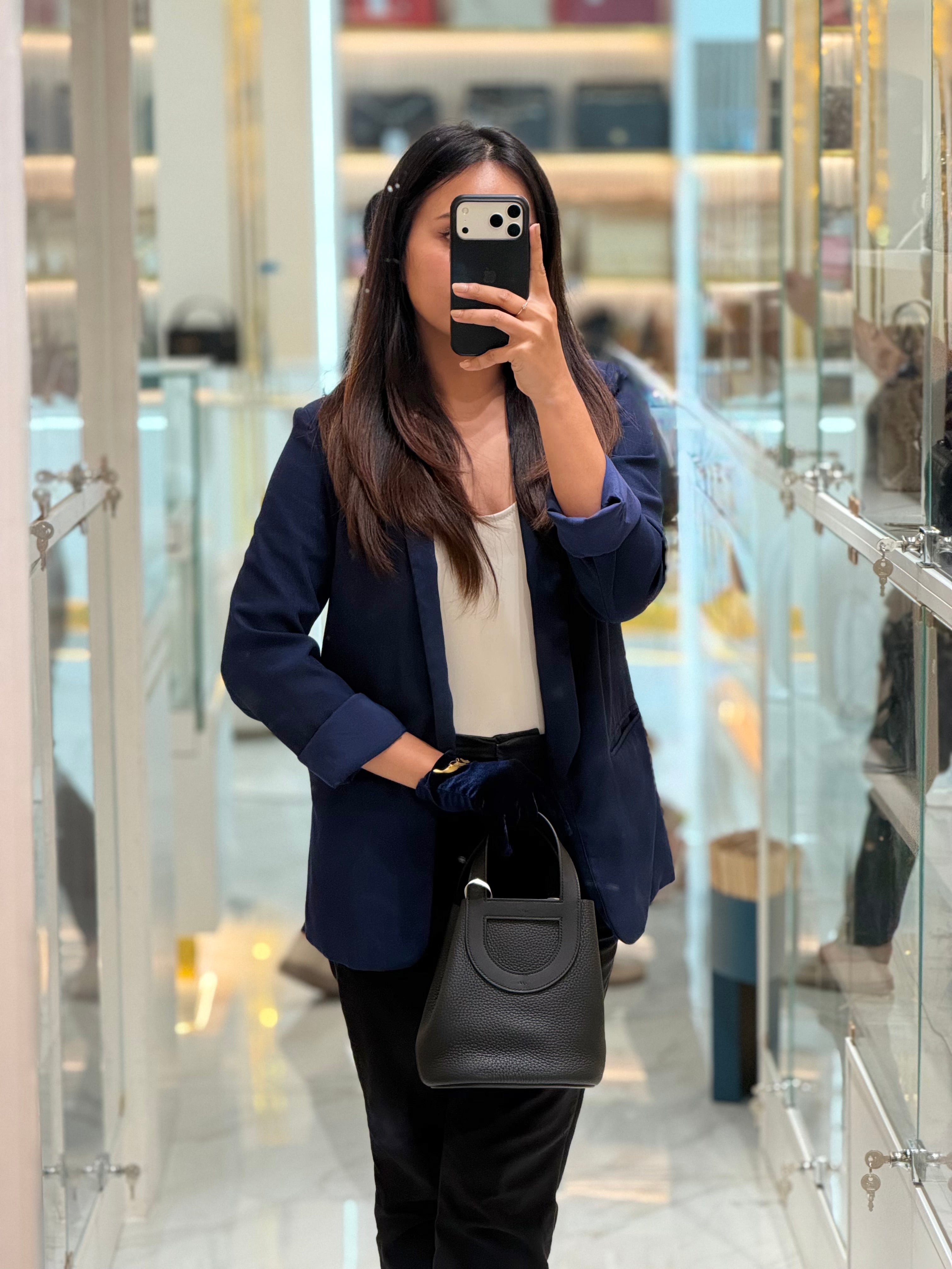 In The Loop 18 in Black/Noir Clemence Leather & Palladium Hardware Stamp K(2025) | Purse Maison Luxury Bags Shop