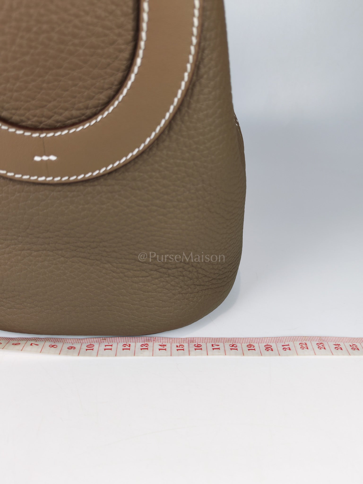 In The Loop 18 in Etoupe Leather and Gold Hardware Stamp K (2025) | Purse Maison Luxury Bags Shop