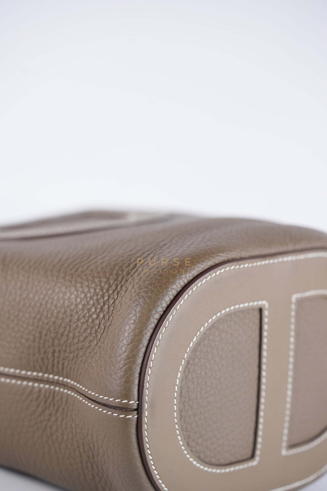 In The Loop in Etoupe Clemence Taurillon Leather and Gold Hardware Stamp B (2023) | Purse Maison Luxury Bags Shop